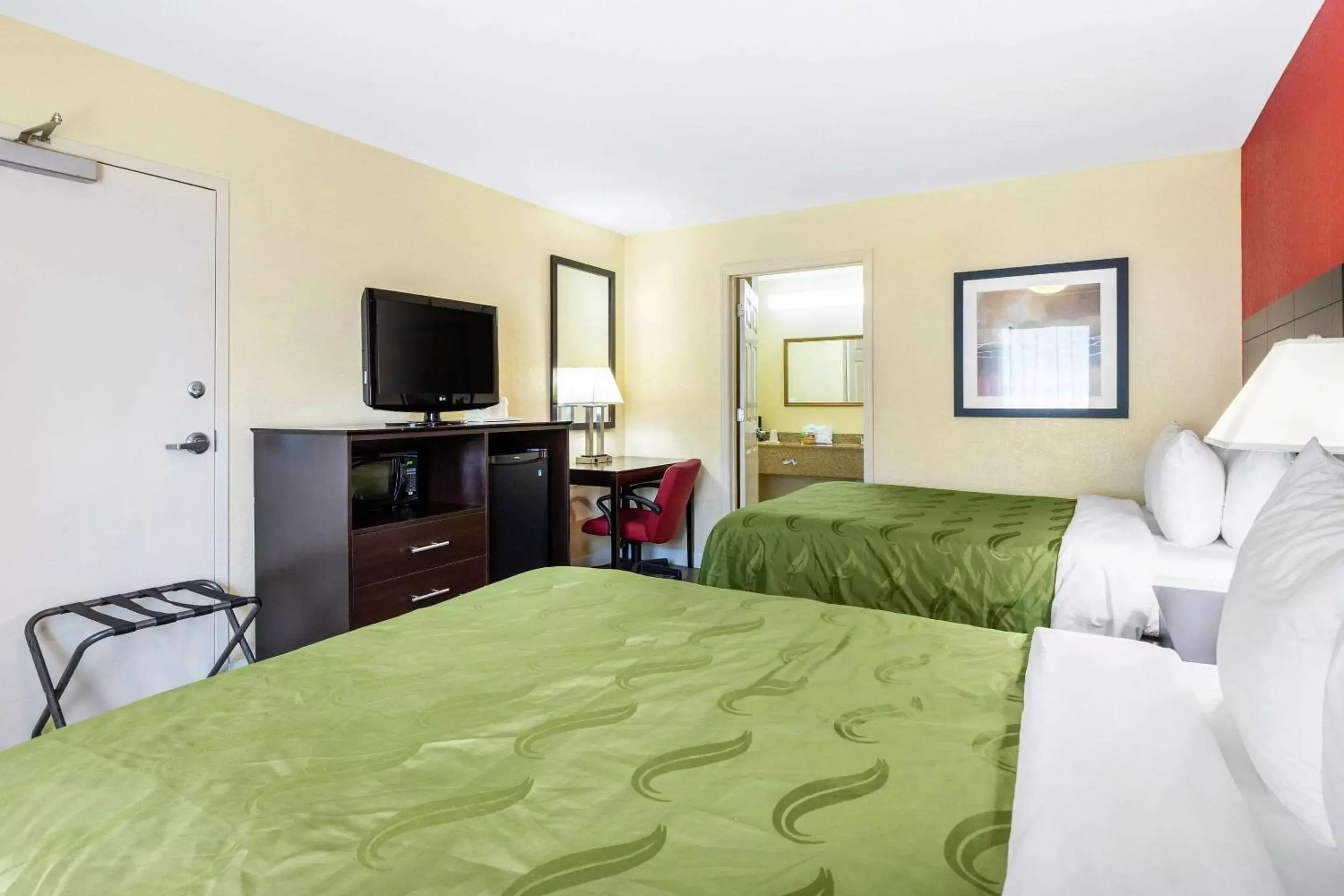 Photo of the whole room in Quality Inn & Suites Lexington