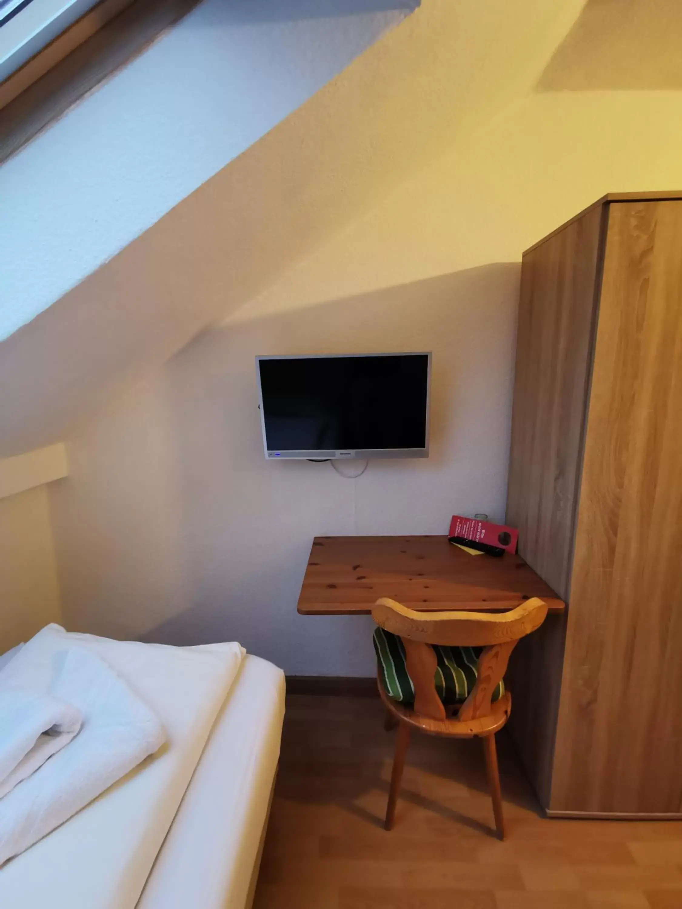 Budget Single Room - single occupancy in Hotel Lübecker Hof