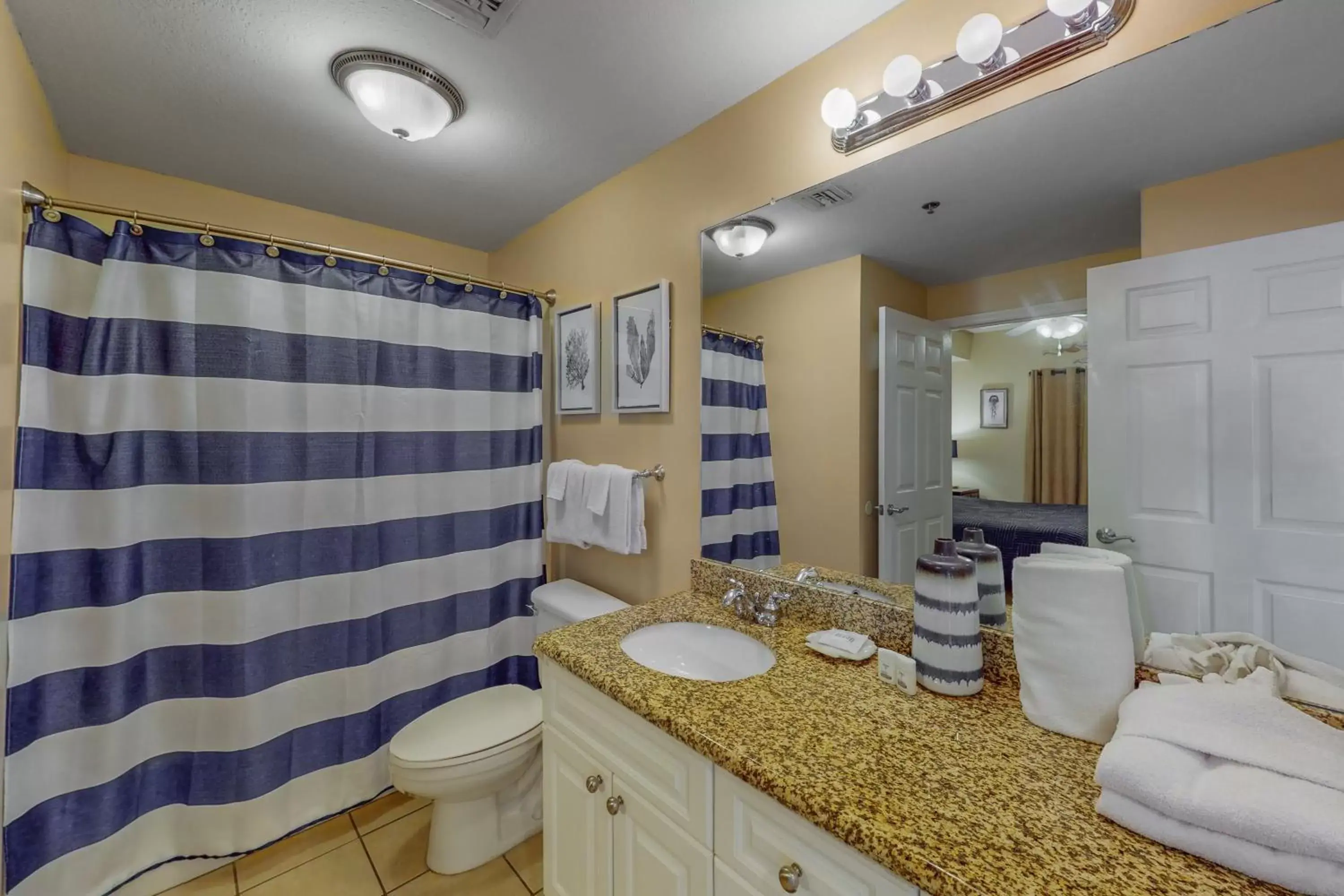 Bathroom in Seawind #1109