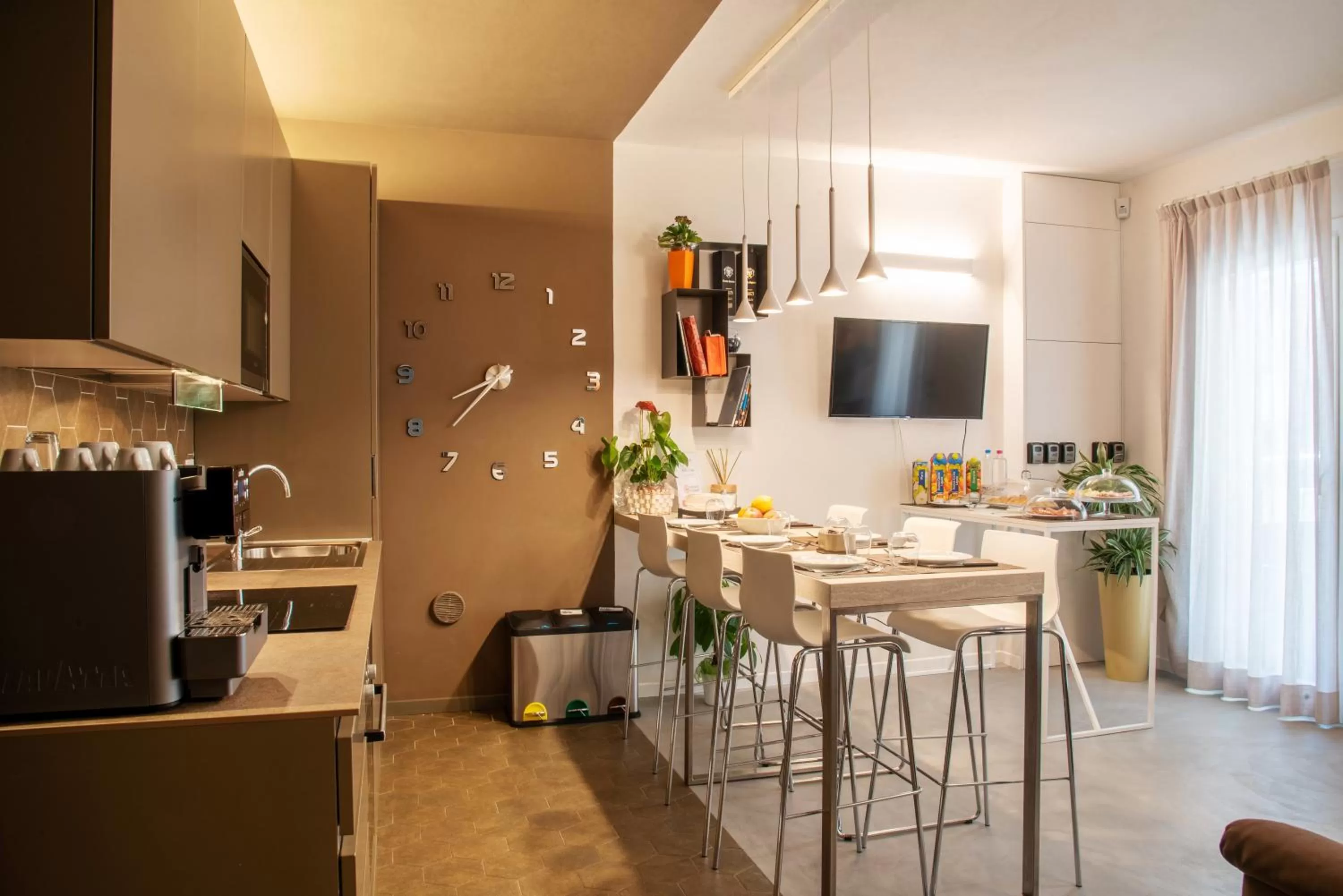 Continental breakfast, Kitchen/Kitchenette in Casa Ercoli B&B