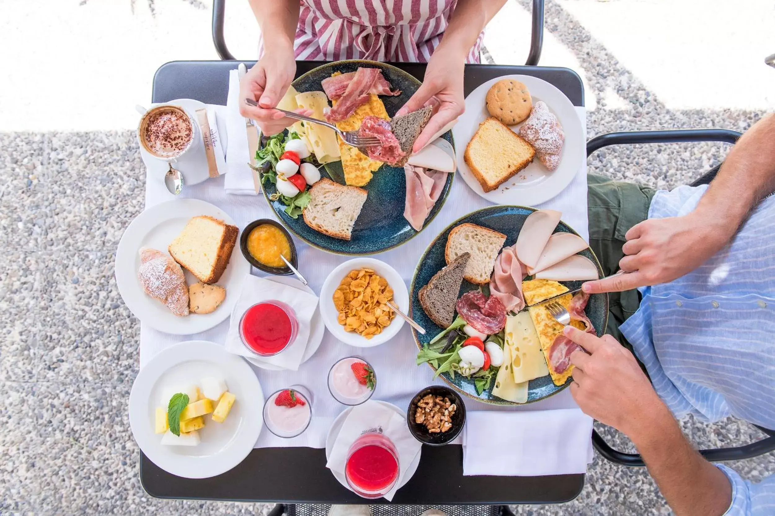 Breakfast in Mercure Villa Romanazzi Carducci Bari