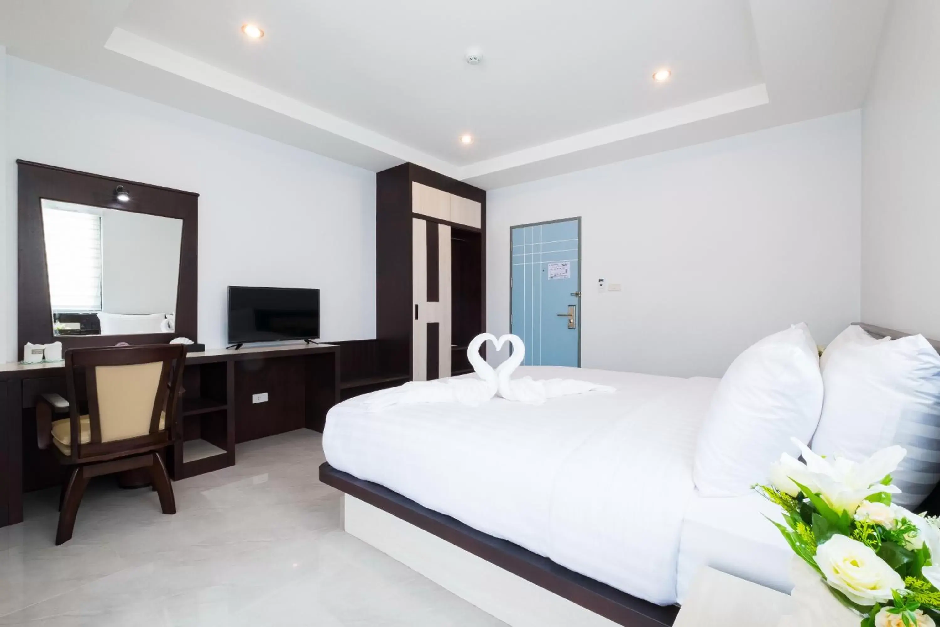 Bedroom, Bed in Sita Krabi Hotel Bedroom, Bed in Sita Krabi Hotel