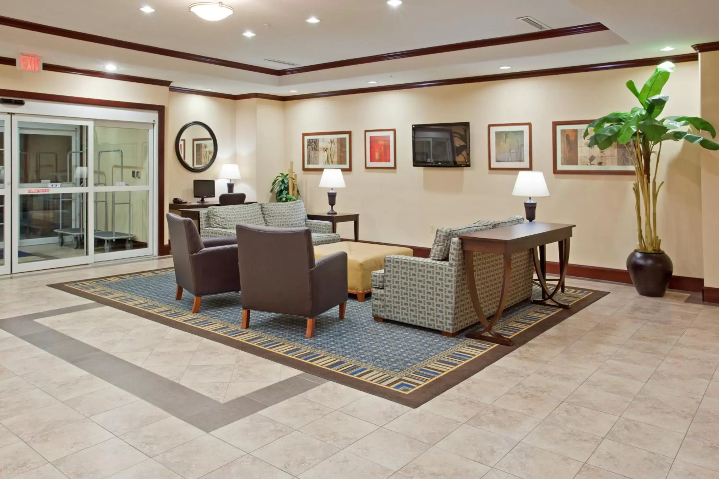 Property building, Lobby/Reception in Candlewood Suites League City, an IHG Hotel