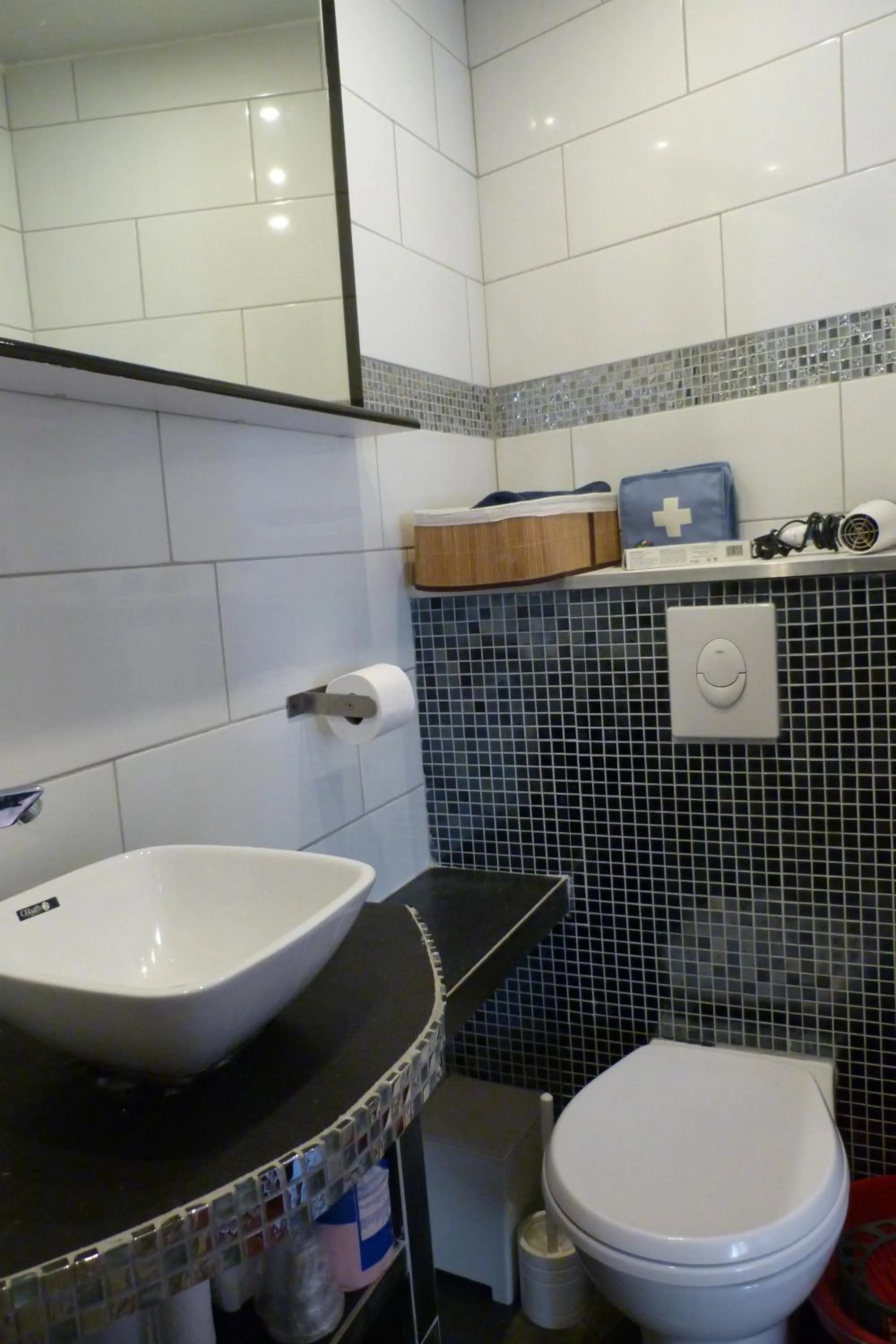 Bathroom in Precheurs Studios