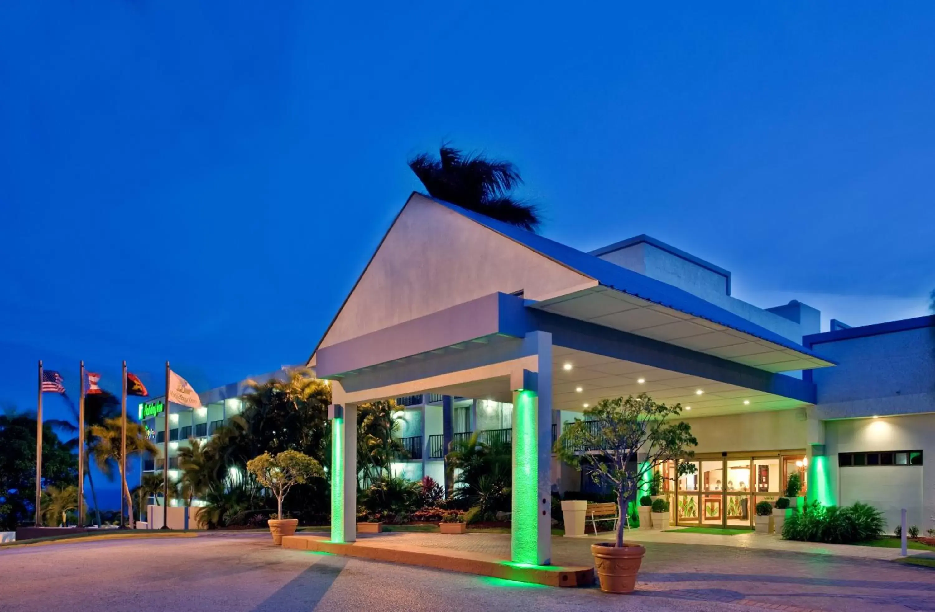 Property Building in Holiday Inn Ponce & El Tropical Casino, an IHG Hotel