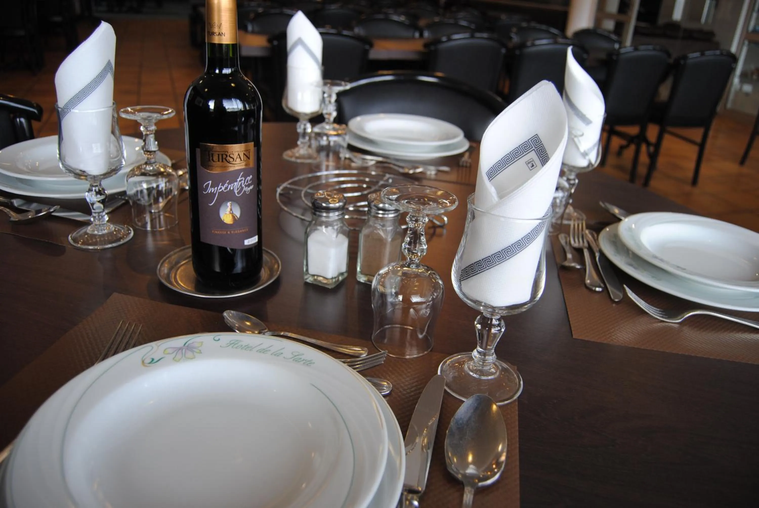 Restaurant/places to eat in Adonis Lourdes - Notre Dame de la Sarte