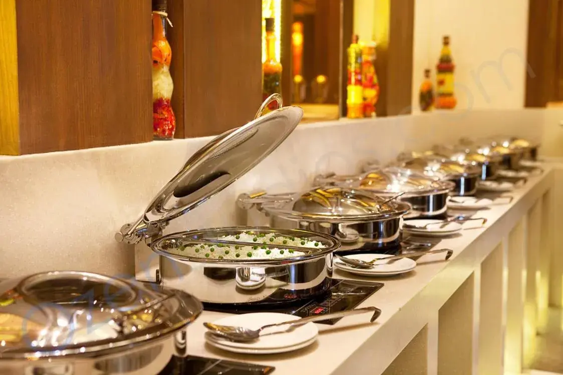 Restaurant/places to eat in The Place Gurugram, a member of Radisson Individuals