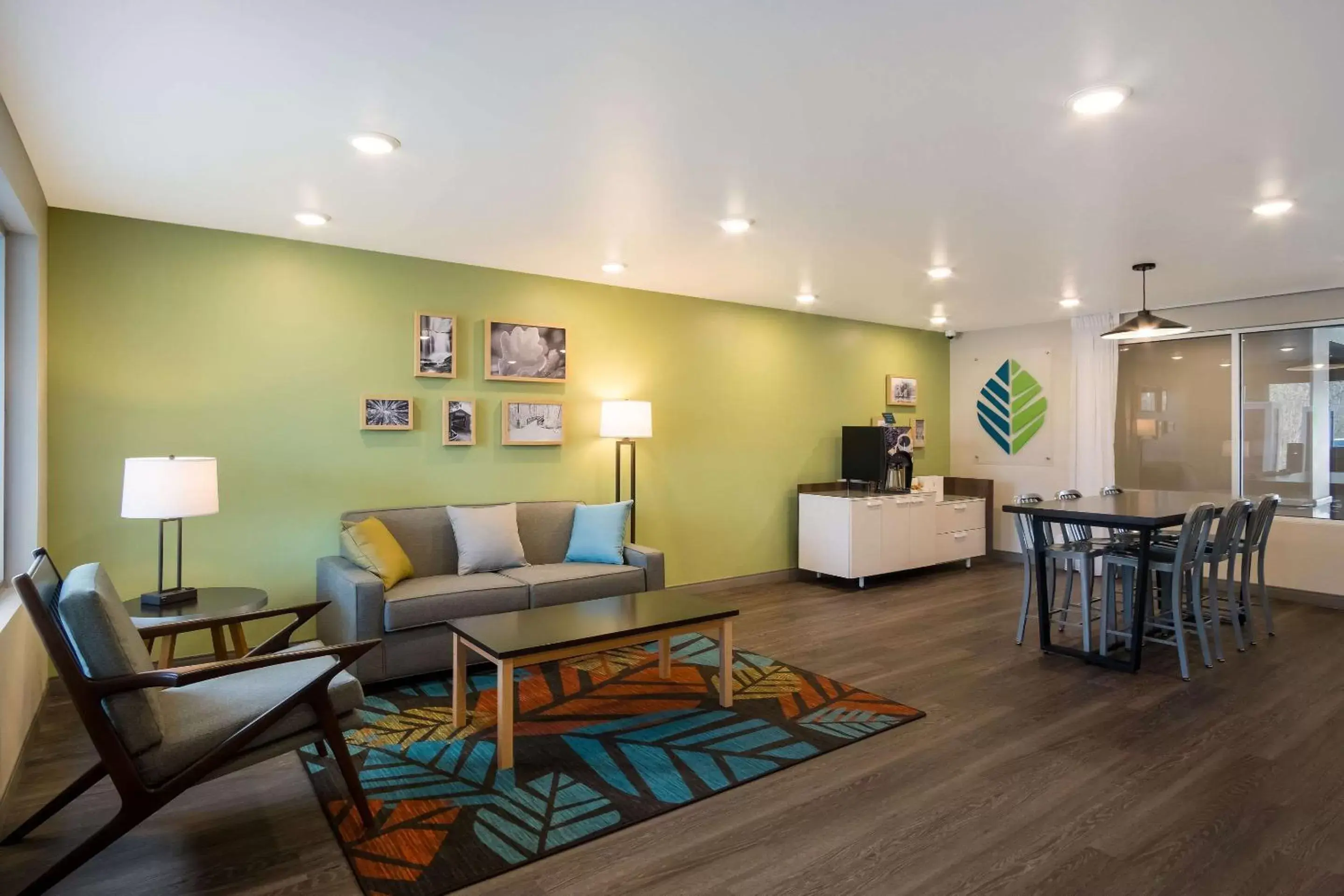 Lobby or reception, Seating Area in WoodSpring Suites Grand Rapids Kentwood