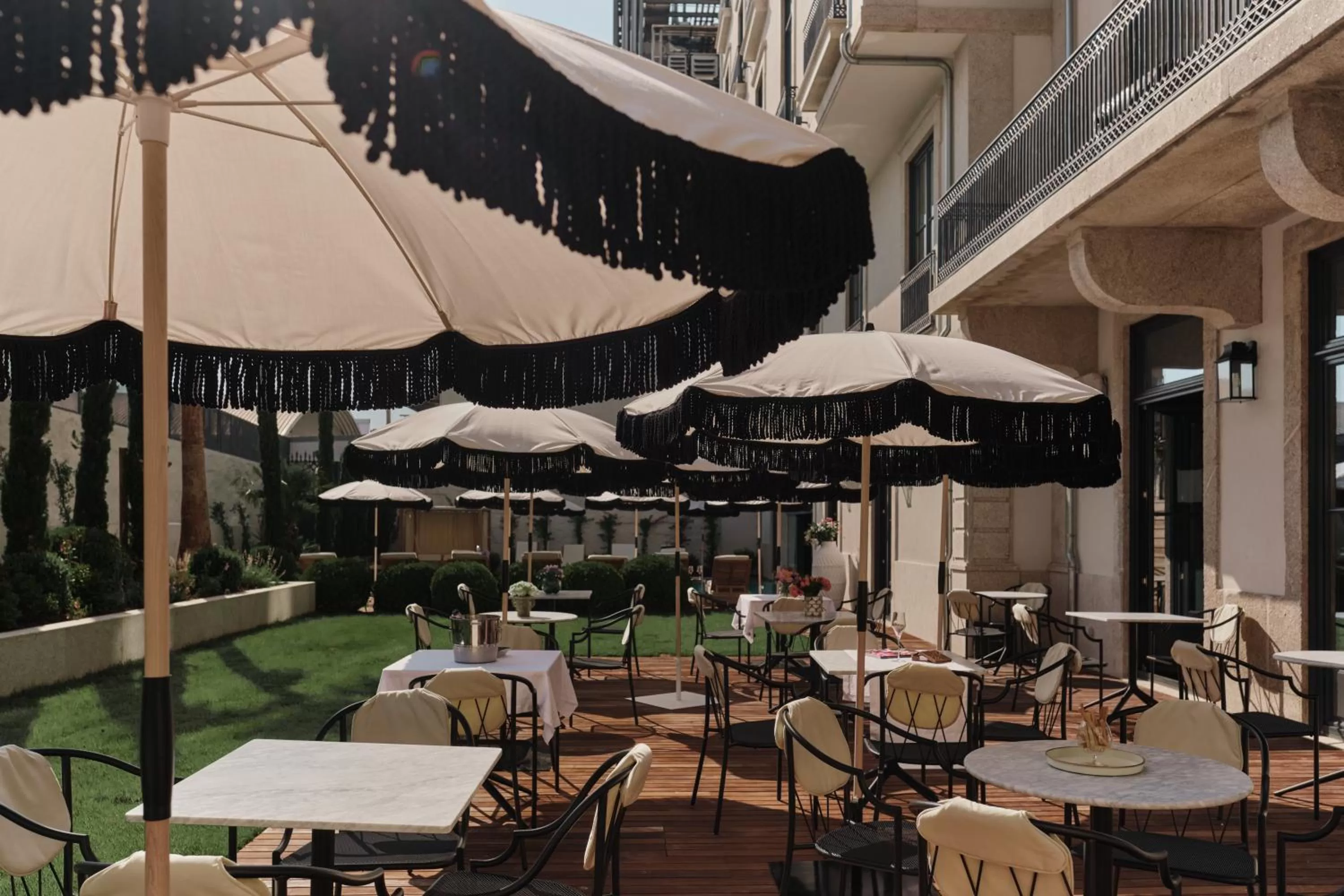 Garden in GA Palace Hotel & Spa, a XIXth-Century Villa