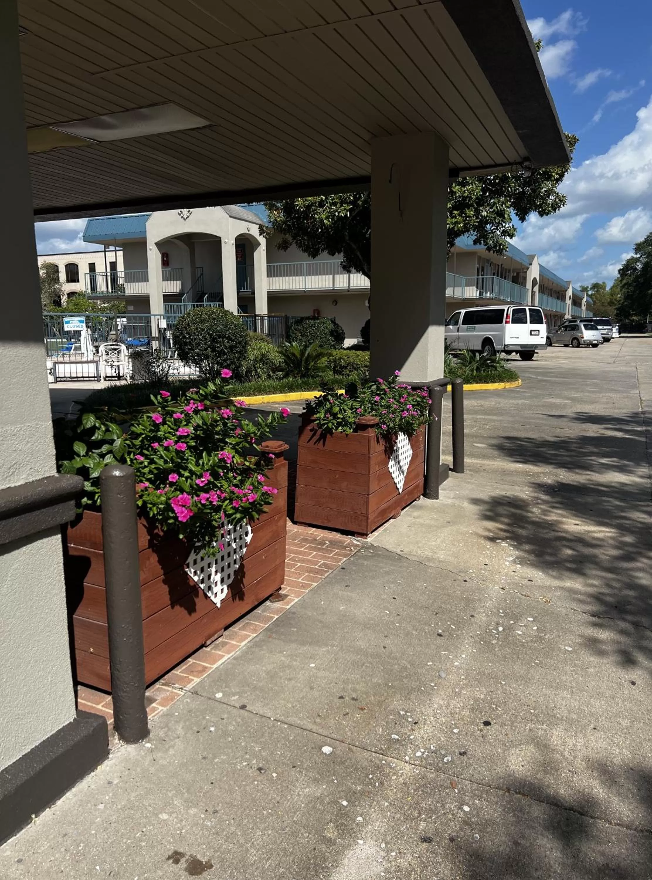 Street view in Discovery Inn Lafayette