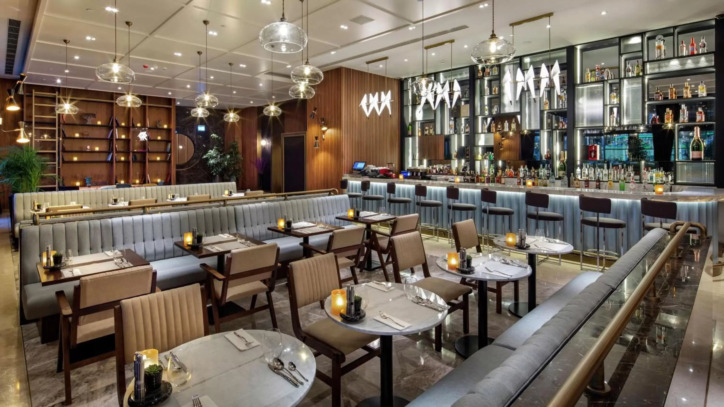 Lounge or bar in Hilton Istanbul Maslak Lounge or bar in Hilton Istanbul Maslak