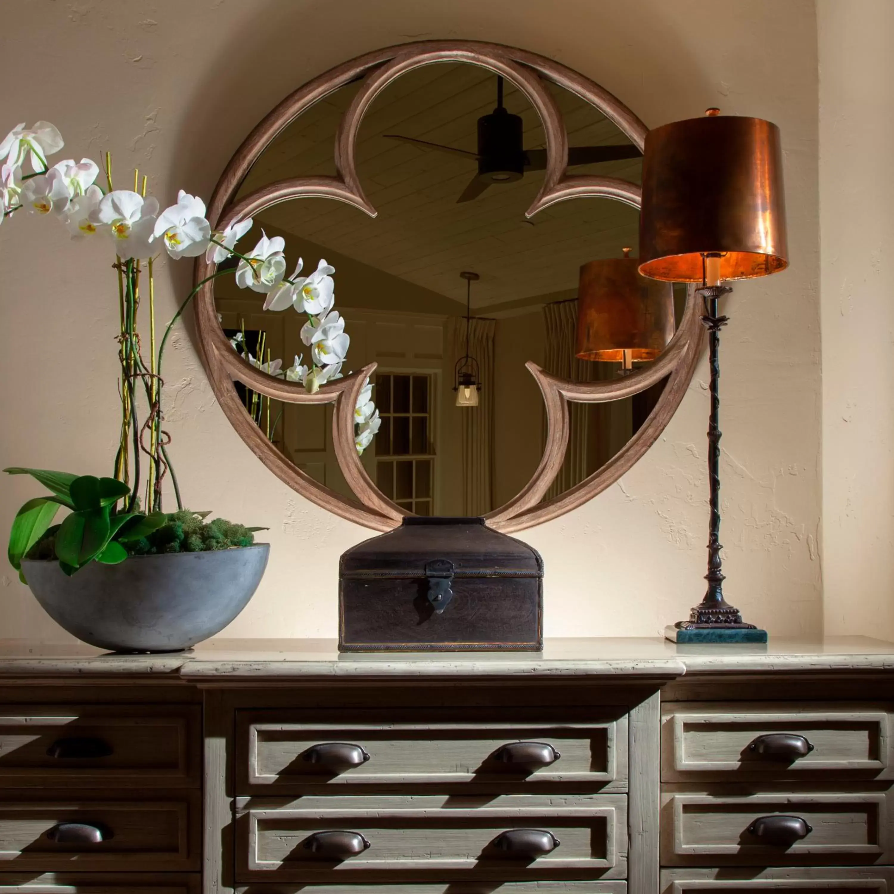 Decorative detail, Lobby/Reception in L'Auberge De Sedona