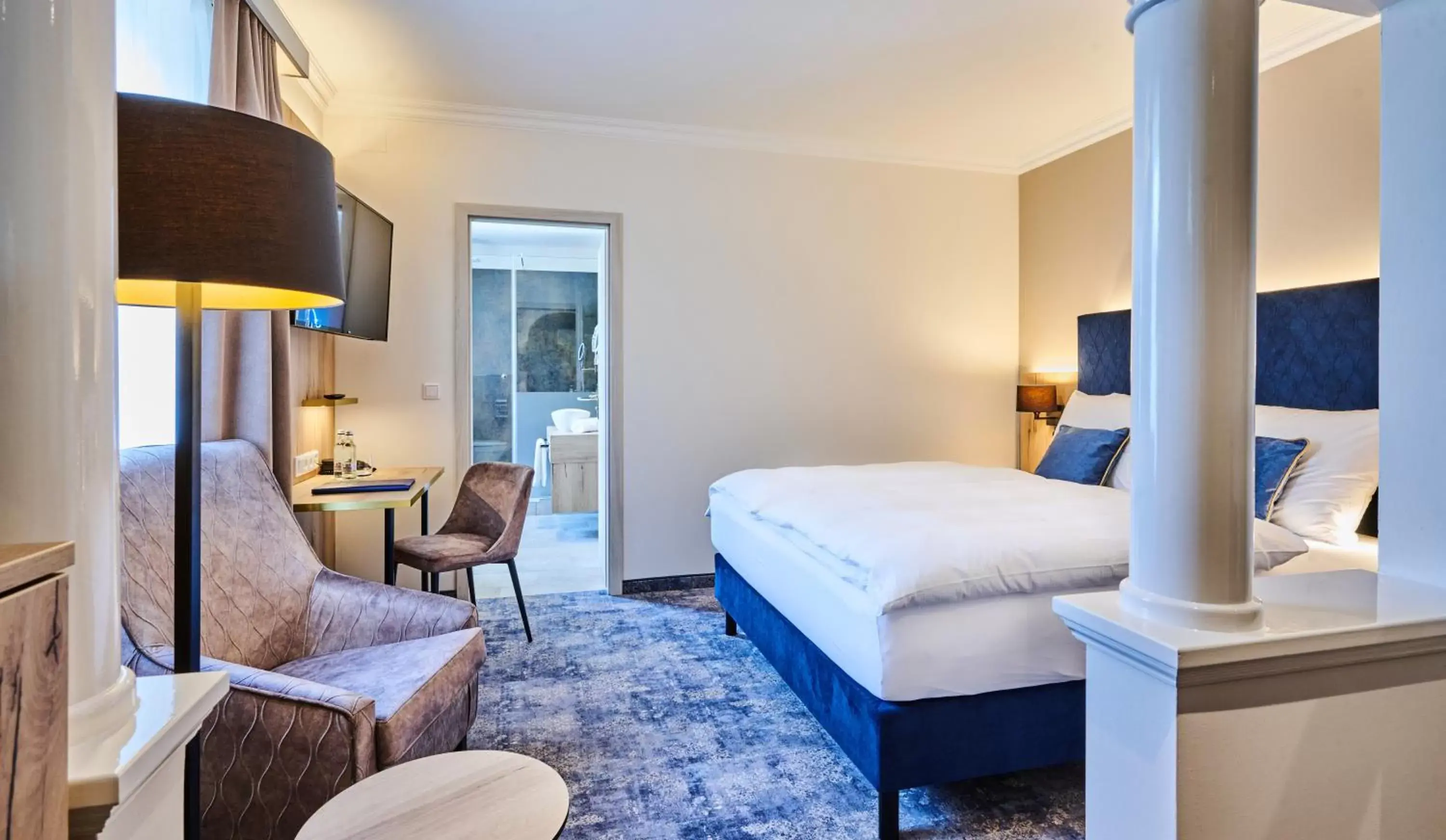 Superior Double Room in Hotel Zur Post Altötting Superior Double Room in Hotel Zur Post Altötting