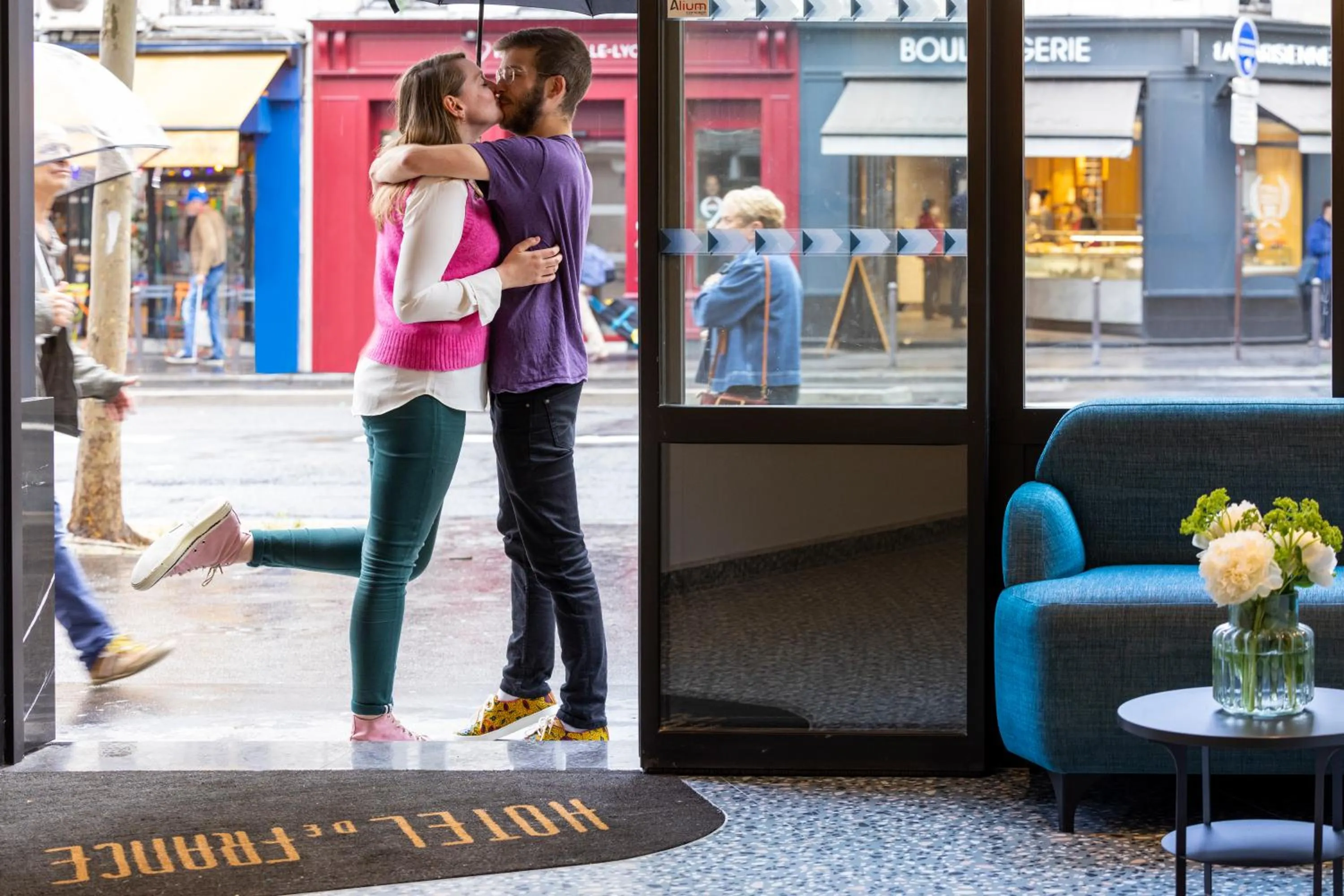 People in Hôtel de France Gare de Lyon Bastille