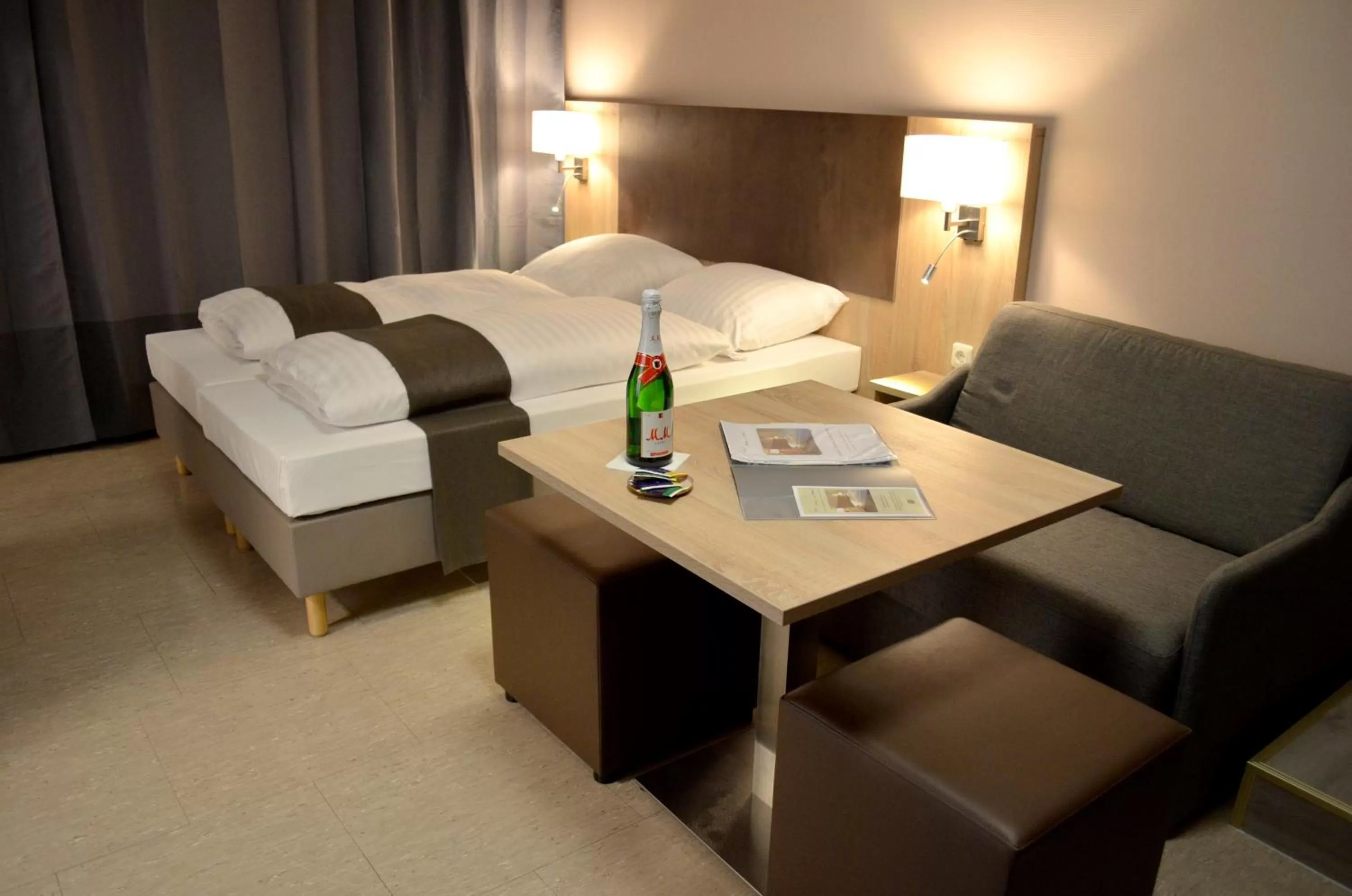 Photo of the whole room, Bed in Hana Aparthotel