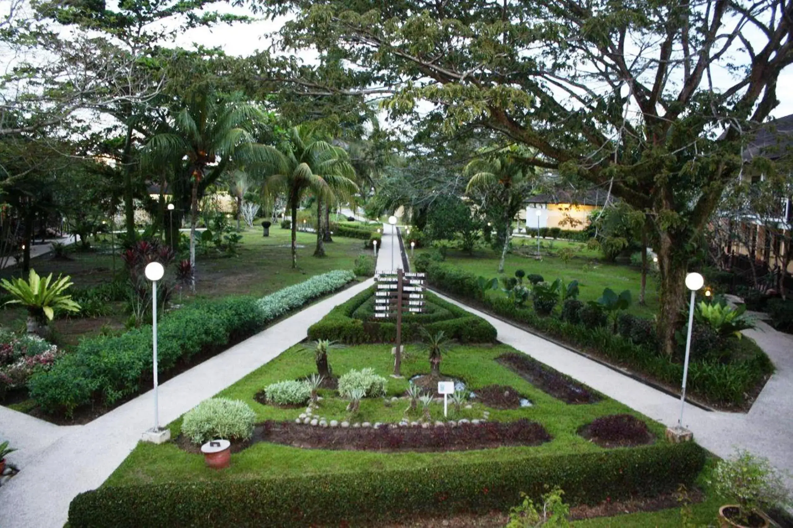 Facade/entrance, Garden in Beringgis Beach Resort & Spa