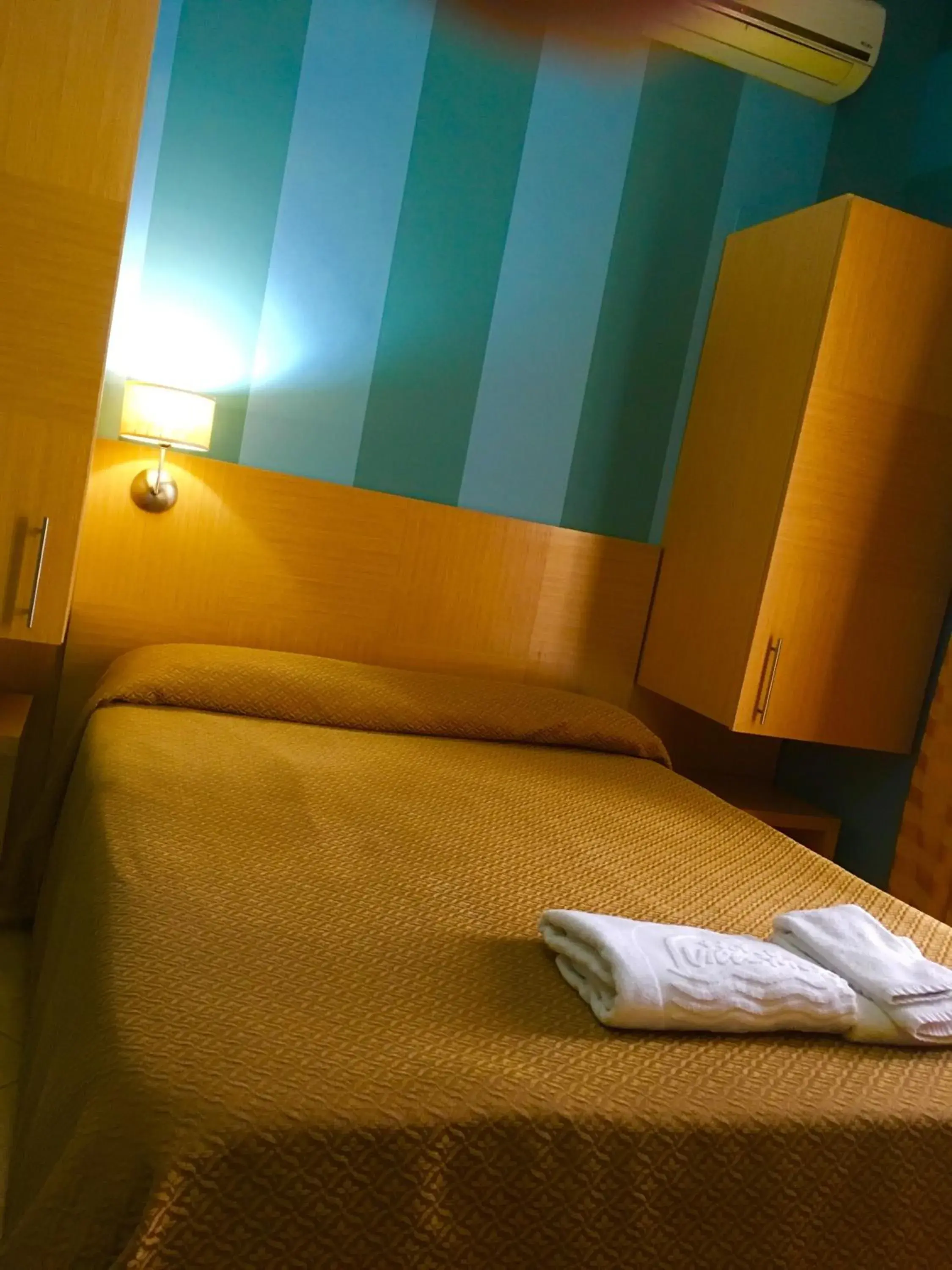 Bed in Hotel Villa Mare