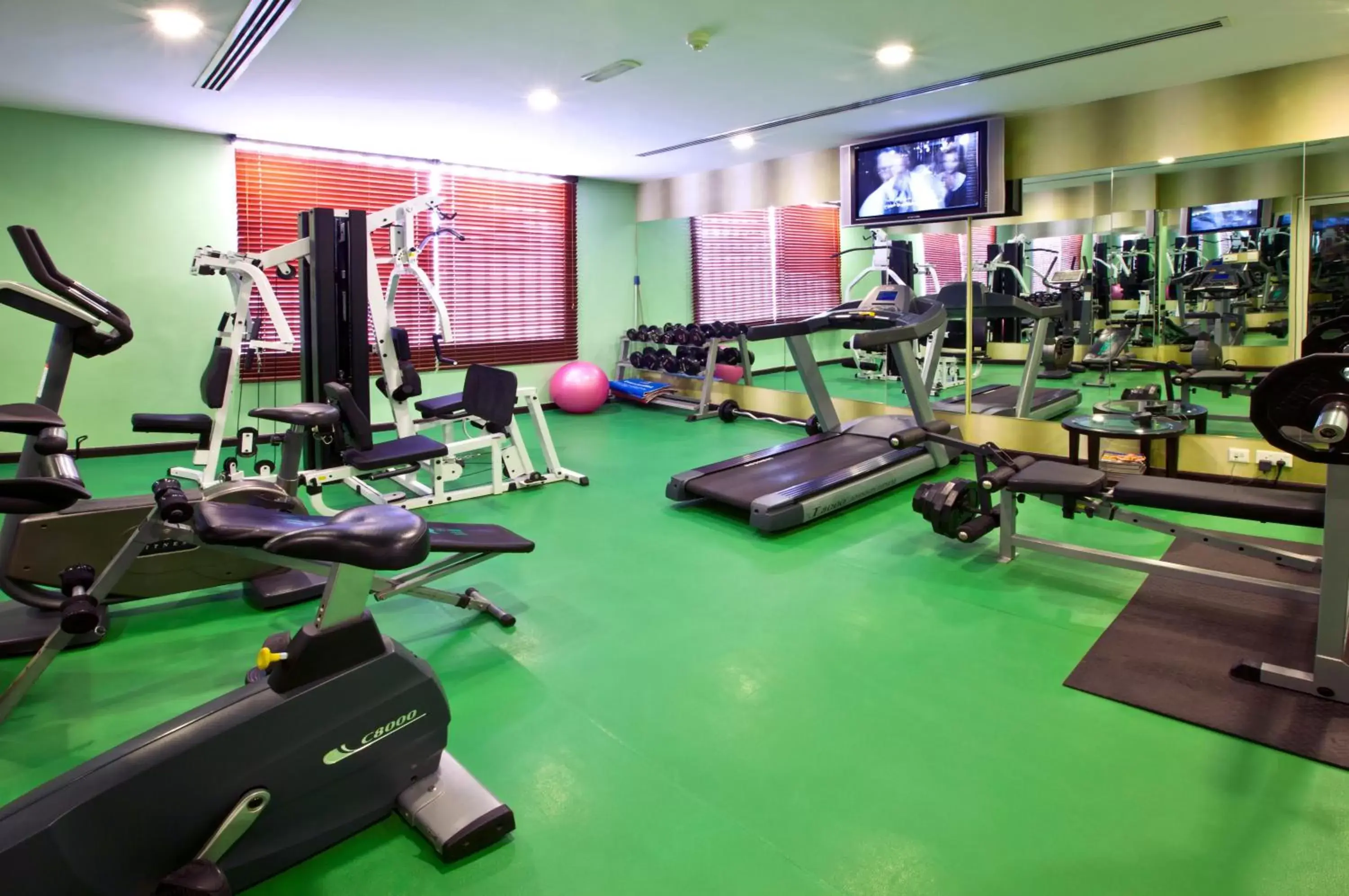 Fitness centre/facilities, Fitness Center/Facilities in Landmark Riqqa Hotel