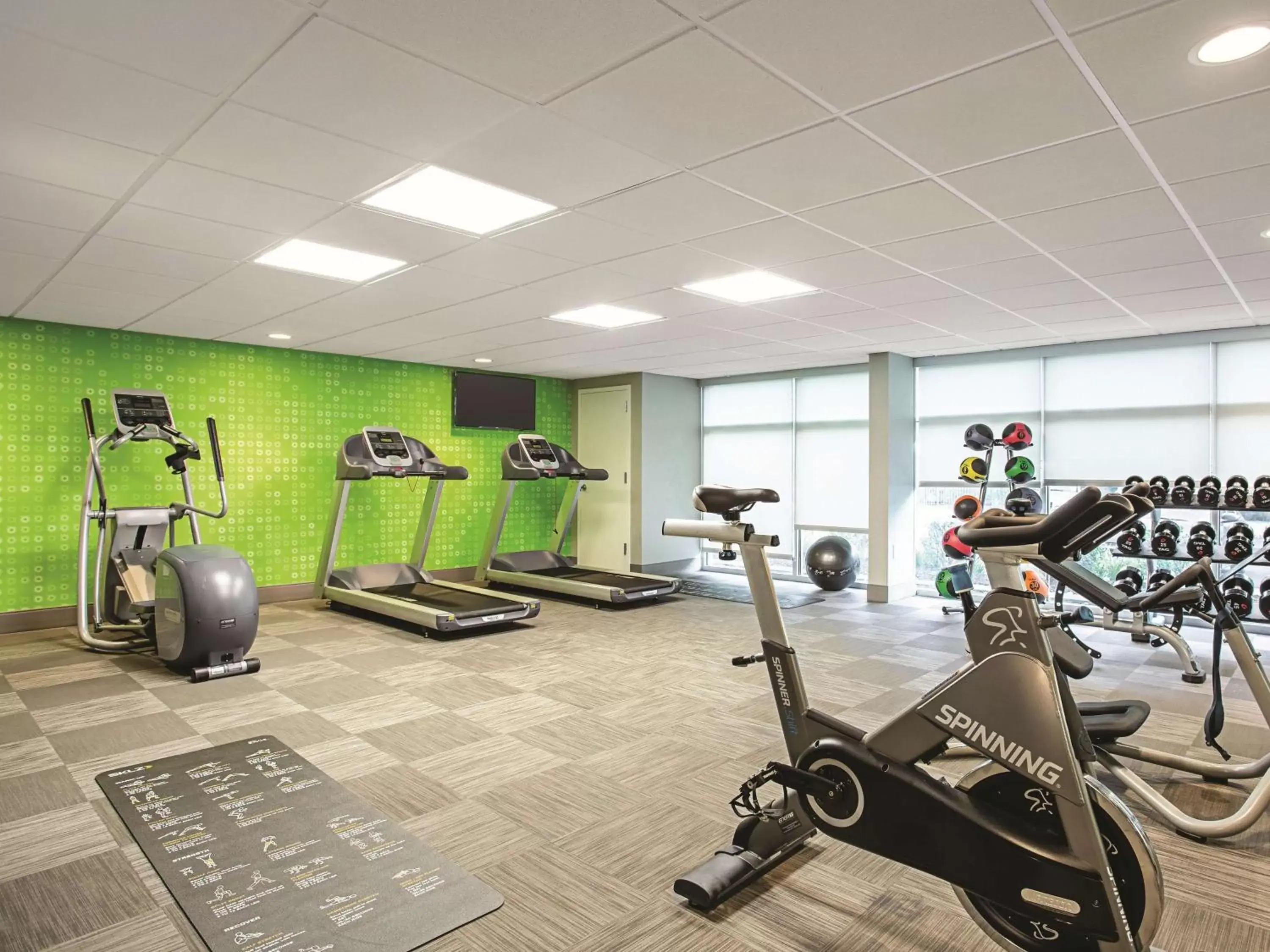 Fitness centre/facilities, Fitness Center/Facilities in La Quinta by Wyndham Baltimore N / White Marsh