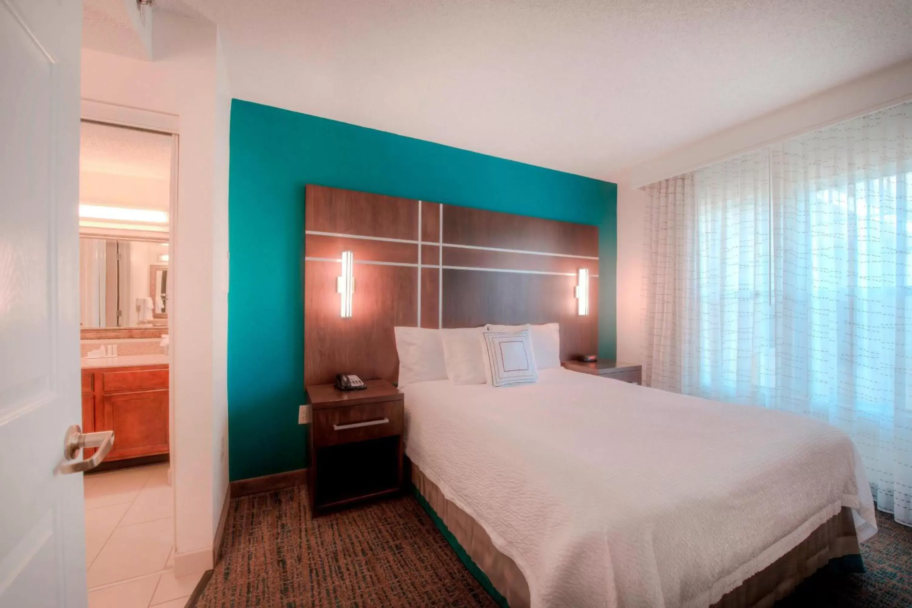 Bedroom, Bed in Residence Inn by Marriott Raleigh Crabtree Valley