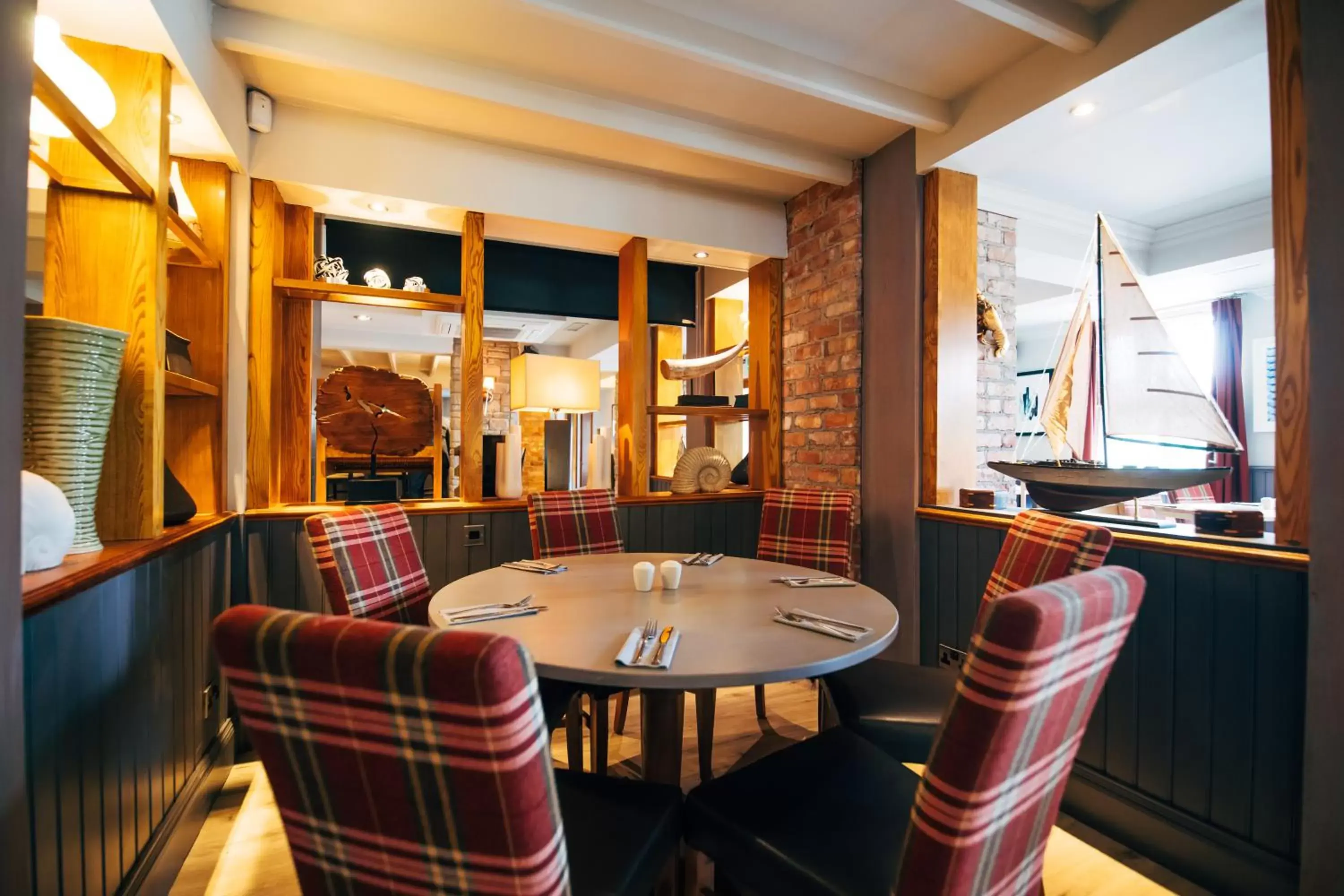 Restaurant/Places to Eat in Riverside Hotel Coleraine