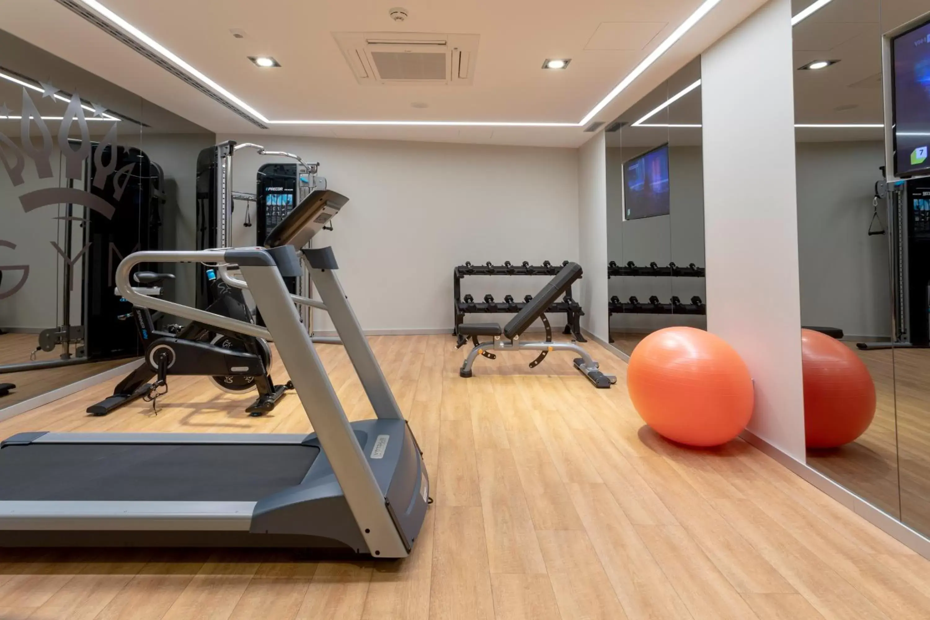 Fitness centre/facilities, Fitness Center/Facilities in Czar Lisbon Hotel