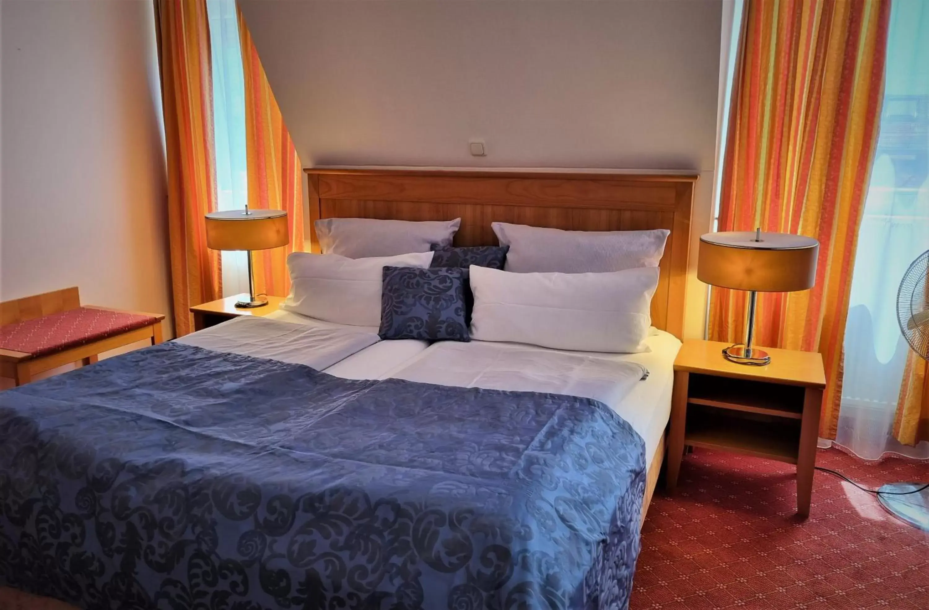 Photo of the whole room, Bed in myMINGA4 - Hotel & serviced Apartments