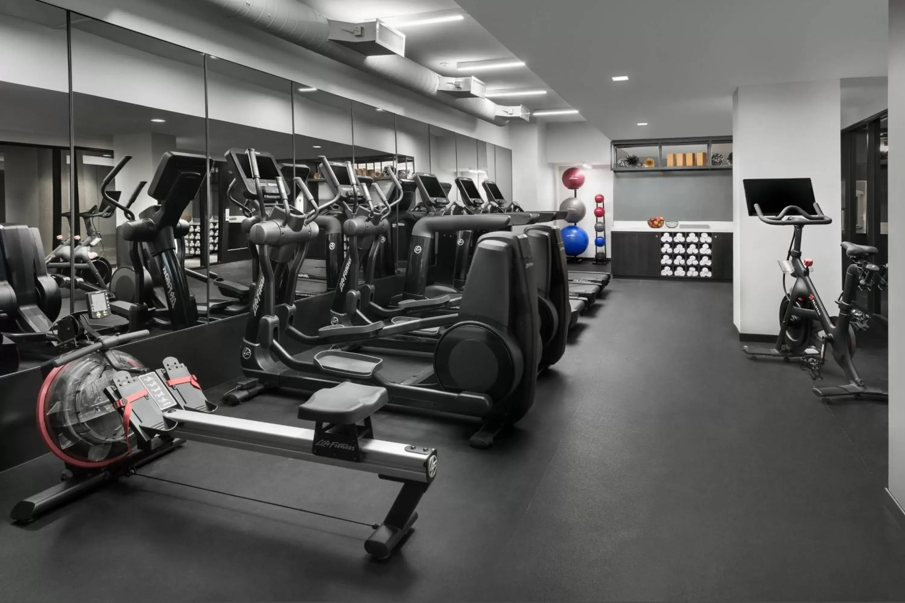 Fitness centre/facilities, Fitness Center/Facilities in AC Hotel by Marriott Washington DC Downtown