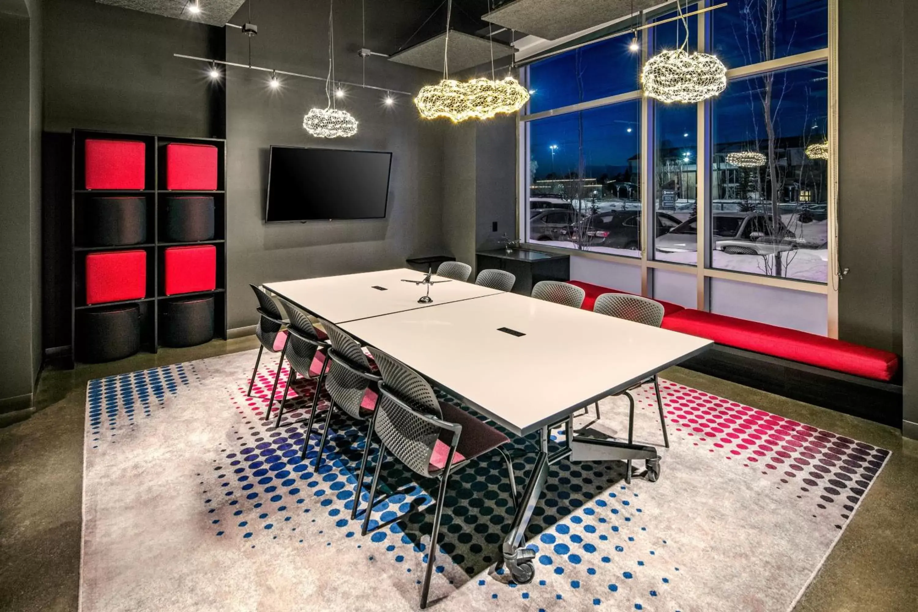 Meeting/conference room in Aloft Anchorage