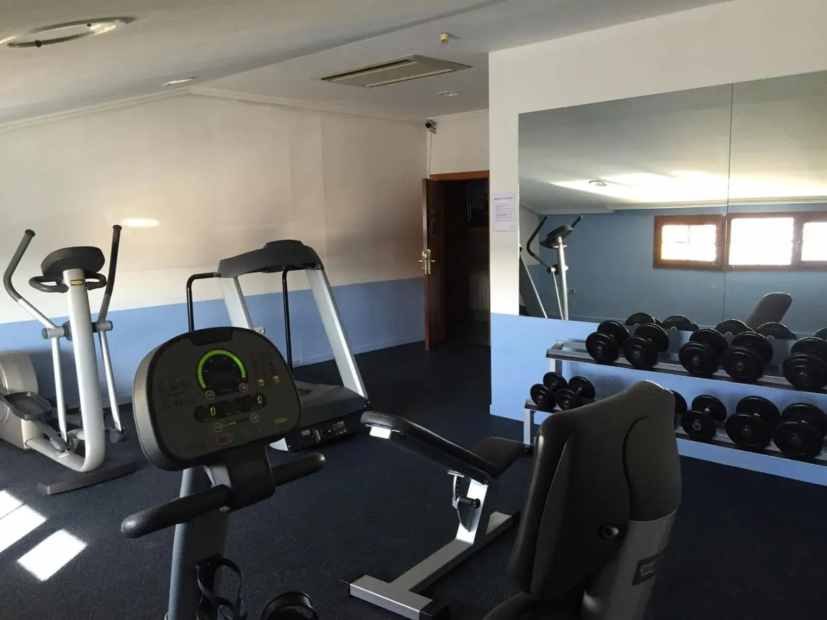 Fitness centre/facilities, Fitness Center/Facilities in Carlos I Toledo