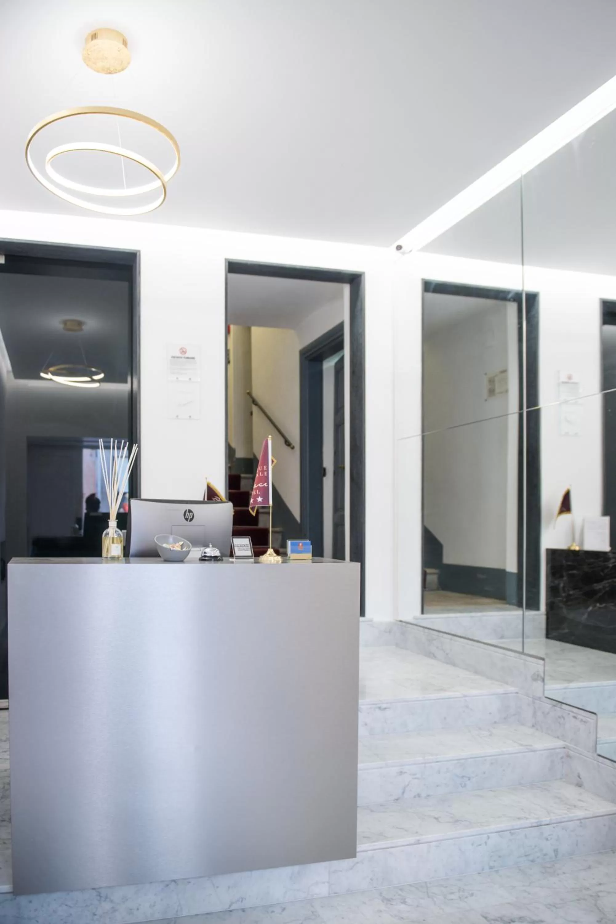 Lobby or reception in Boutique Centrale Palace Hotel