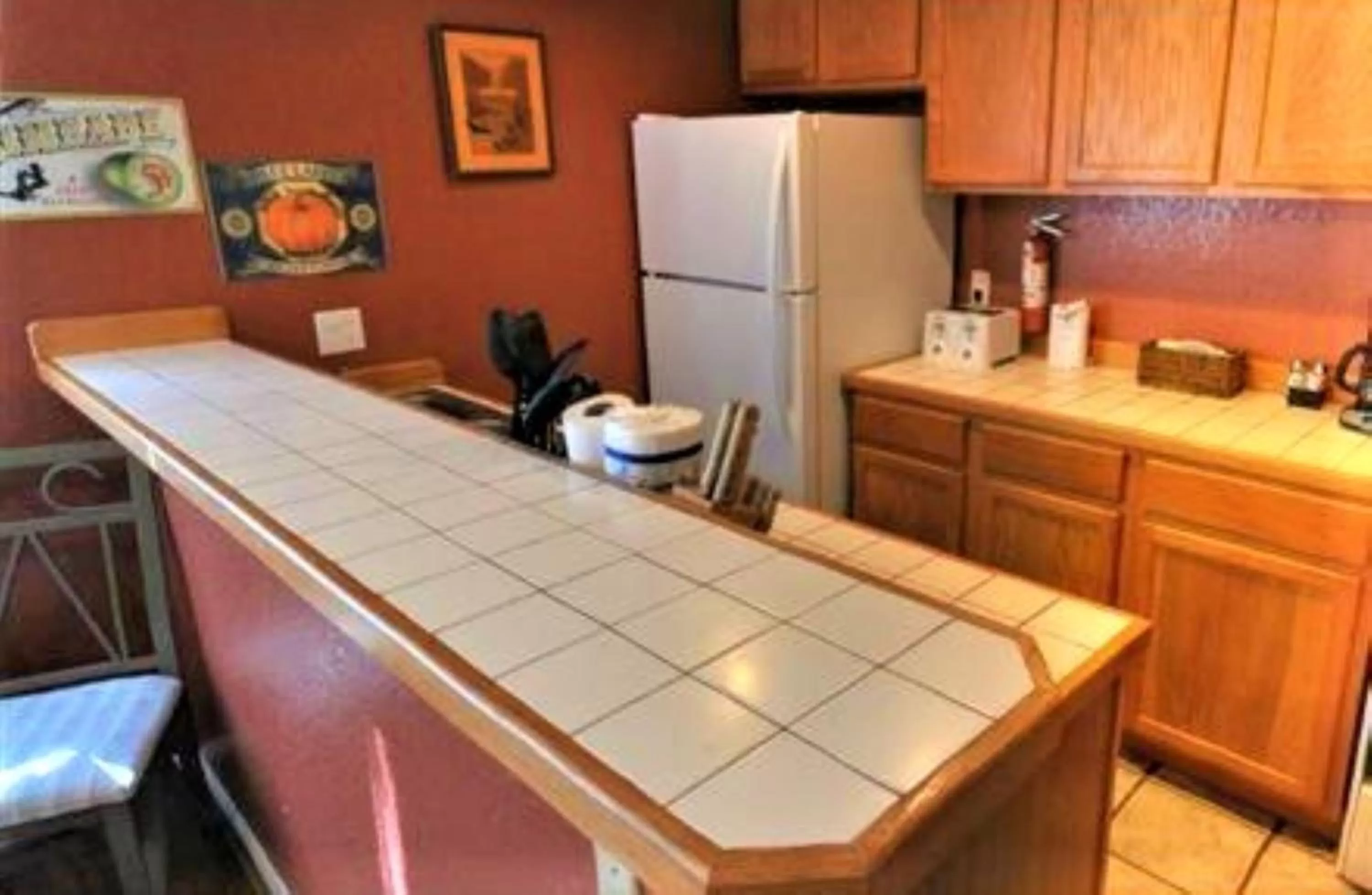 Kitchen or kitchenette in Pinecliff Village Resort