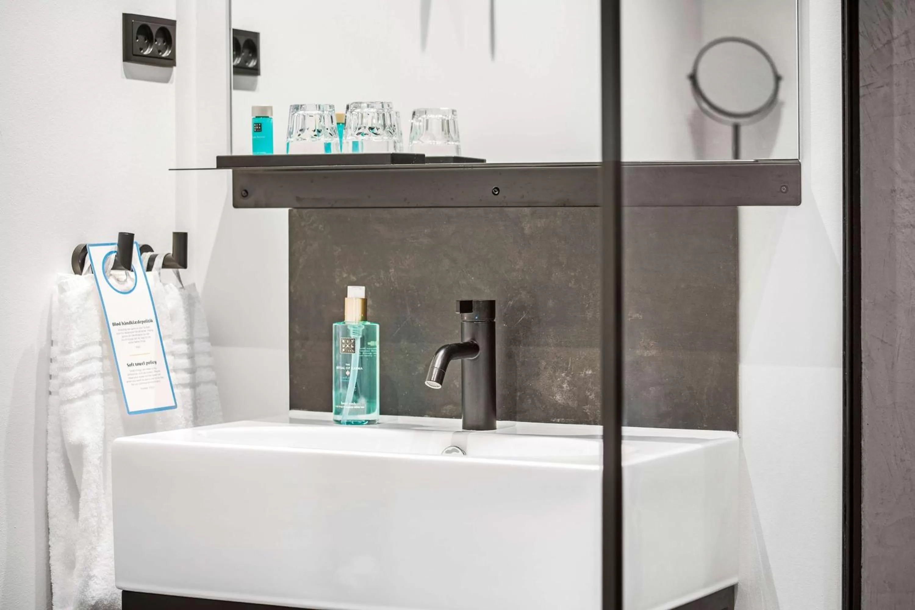 Bathroom in The Huxley Copenhagen, BW Premier Collection