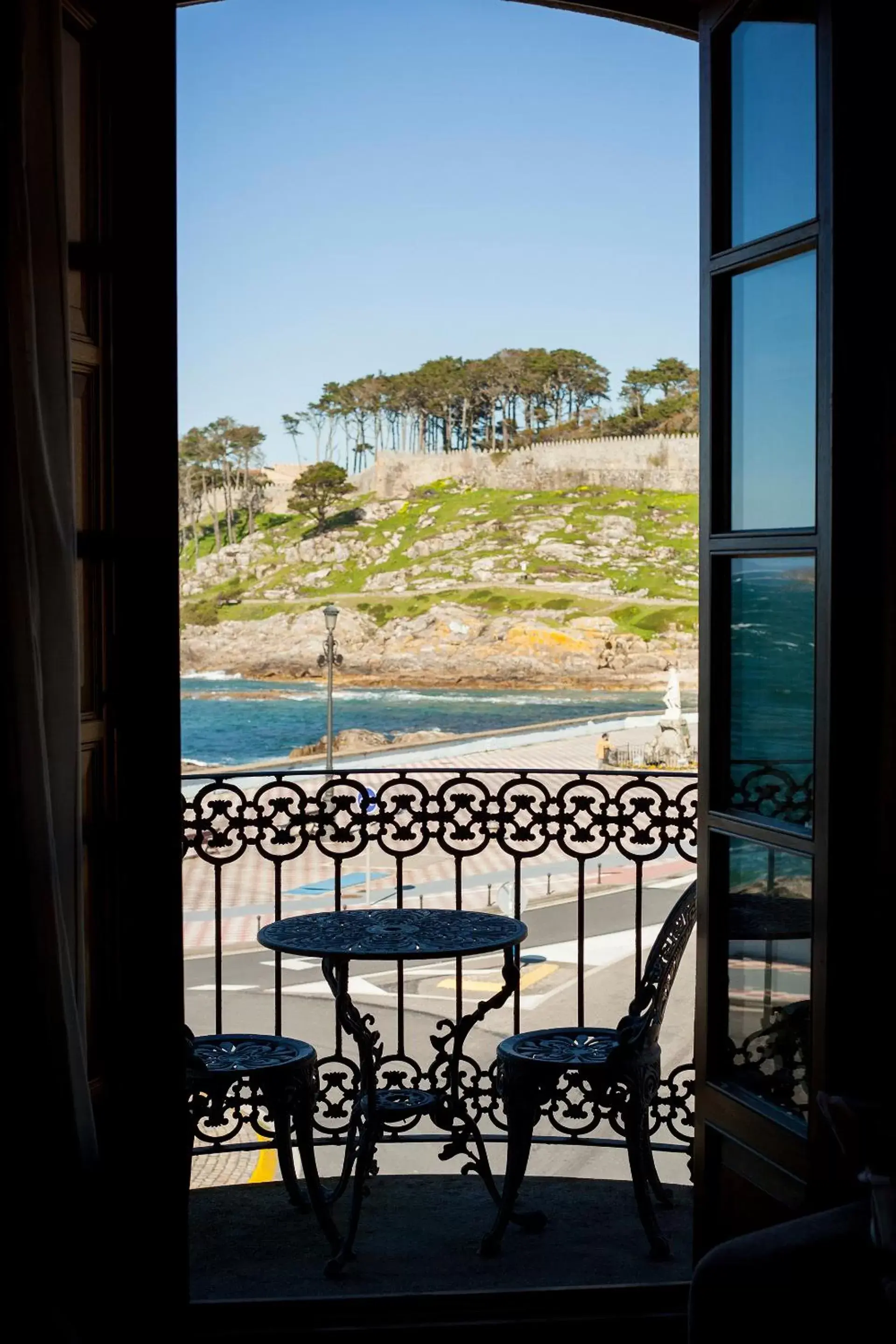 Balcony/Terrace, Pool View in Apartamentos Villa Zoila Baiona