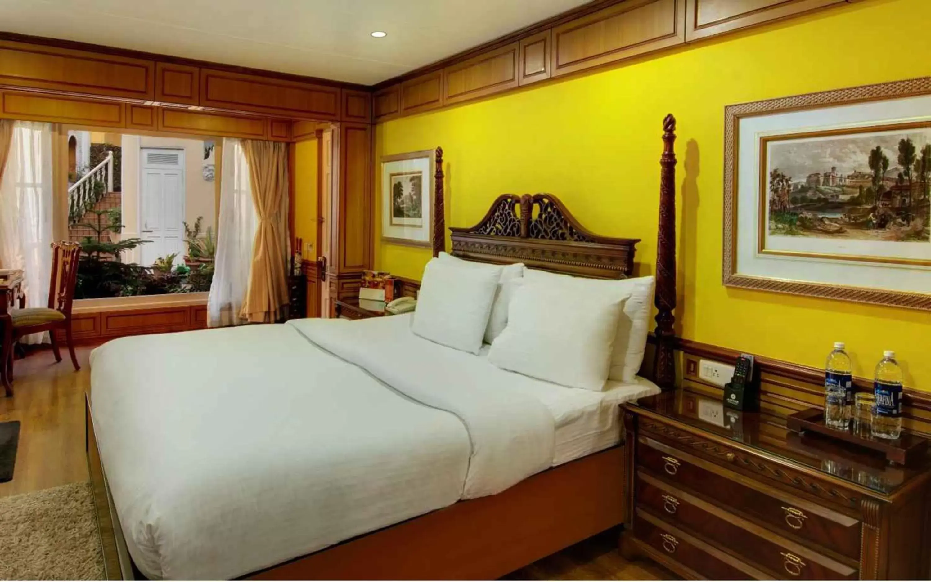 Bed in Mayfair Darjeeling
