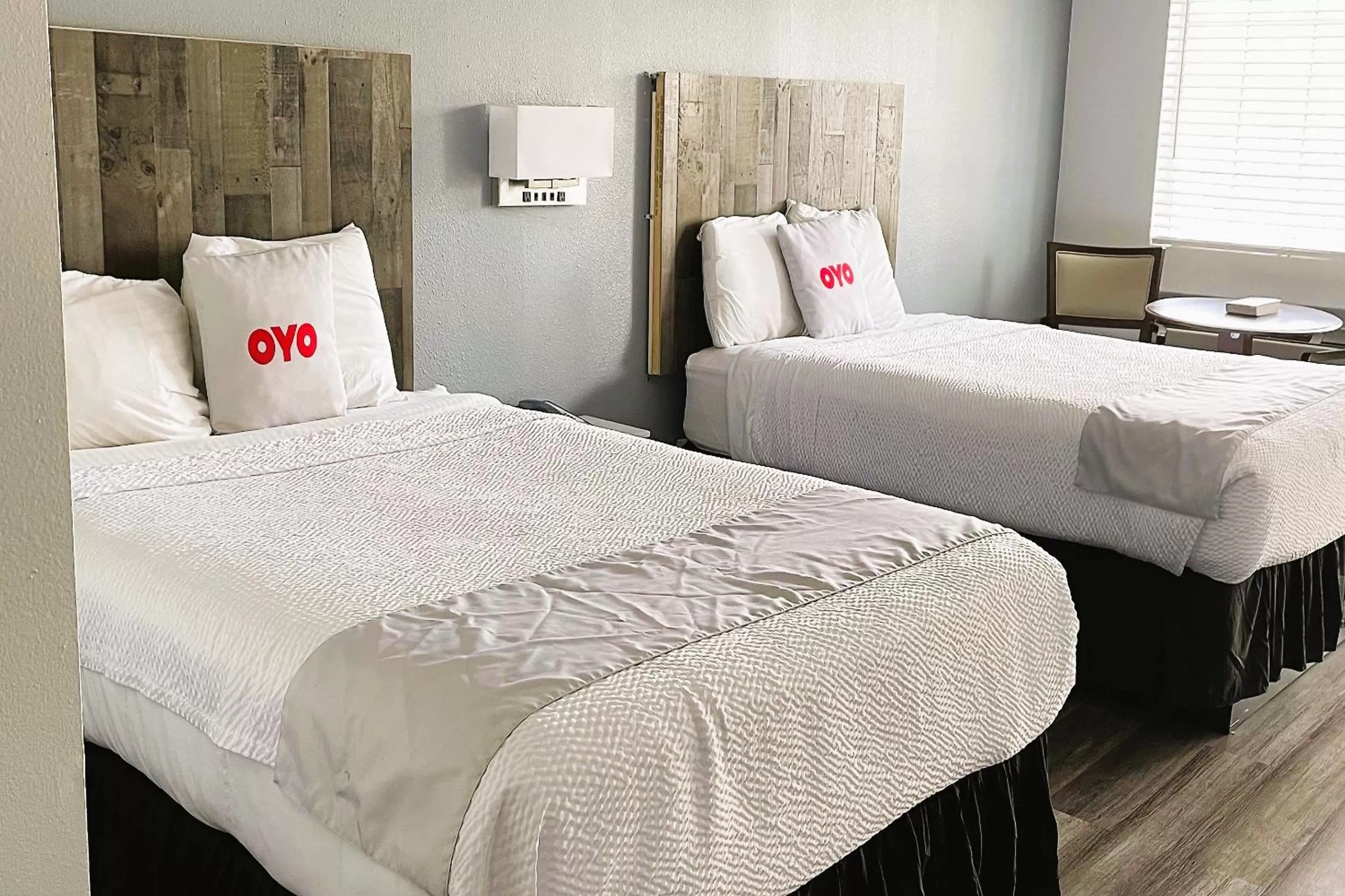 Queen Room with Two Queen Beds in Capital O - Classic Motor Inn Branson