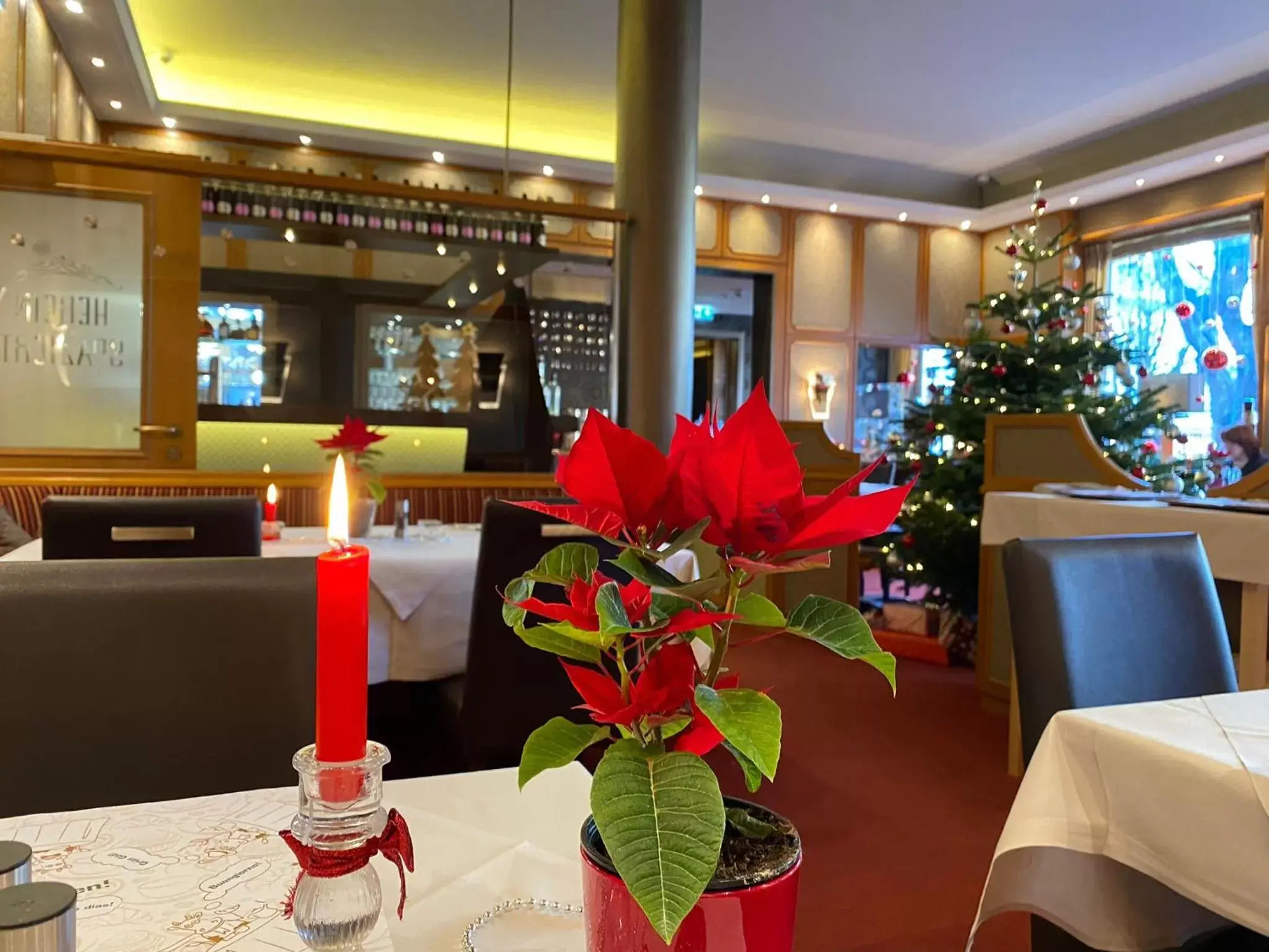 Restaurant/places to eat in Parkhotel Traunstein