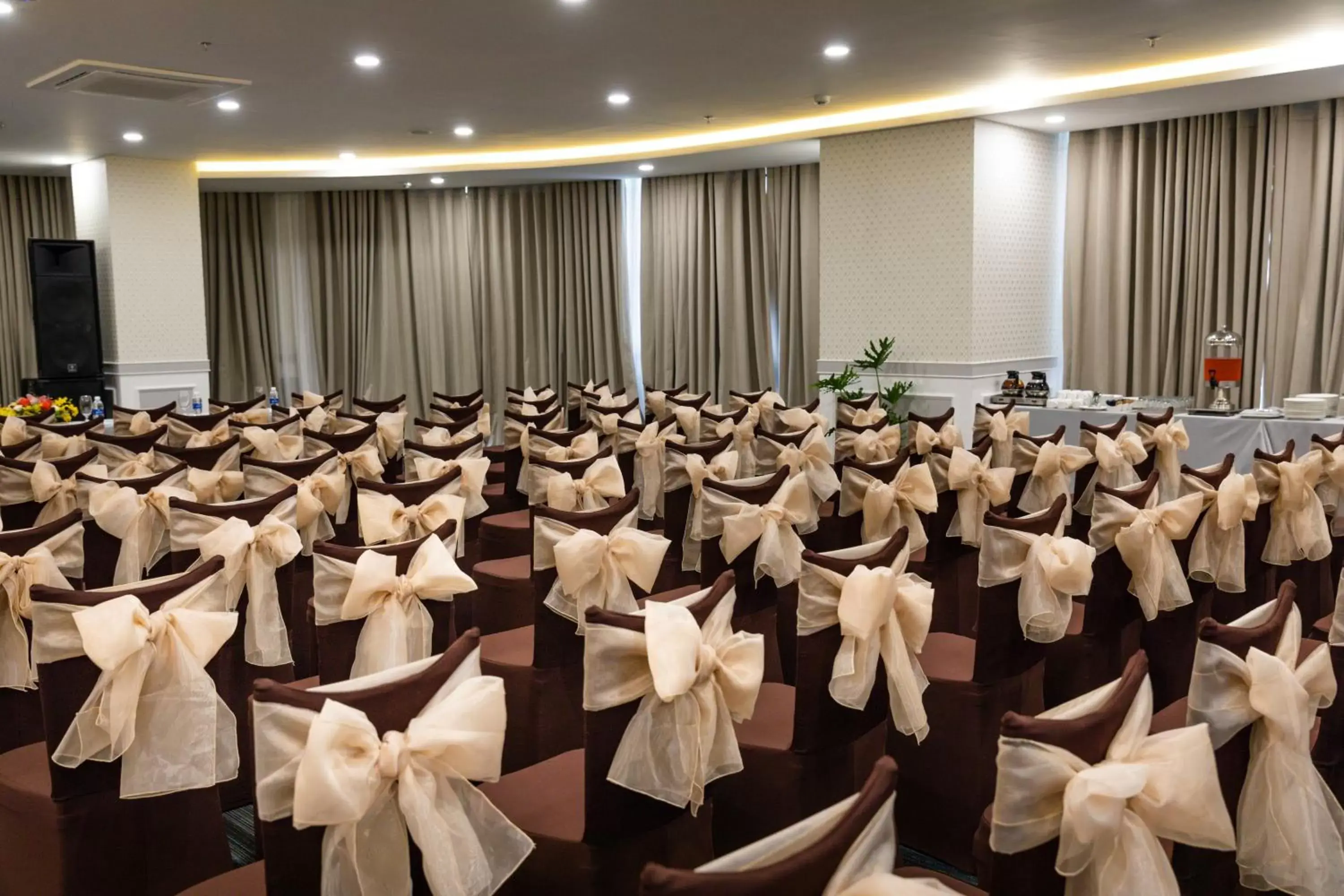 Meeting/conference room, Banquet Facilities in Florida Nha Trang Hotel