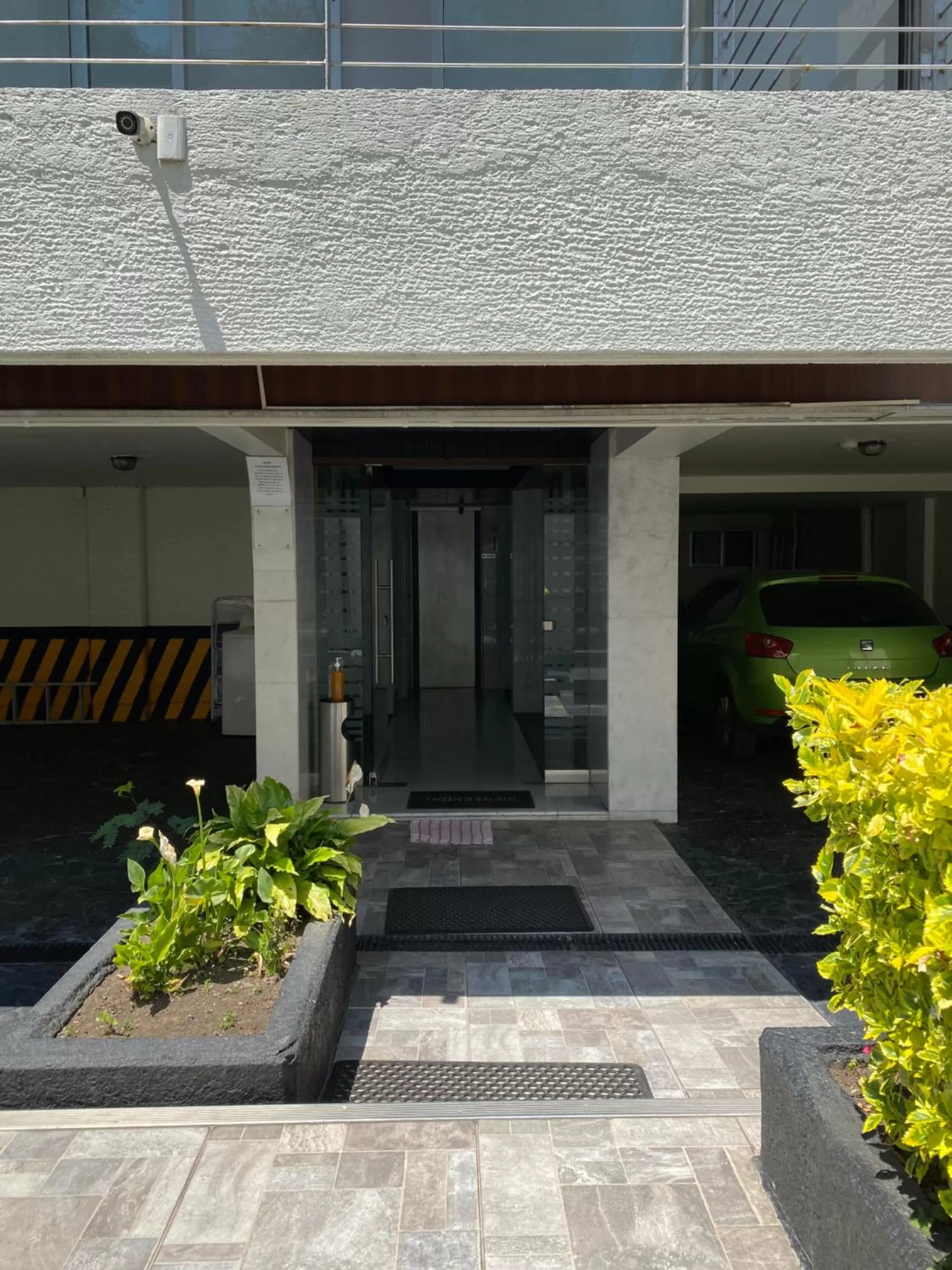 Property building in Grupo Kings Suites -Monte Chimborazo 537