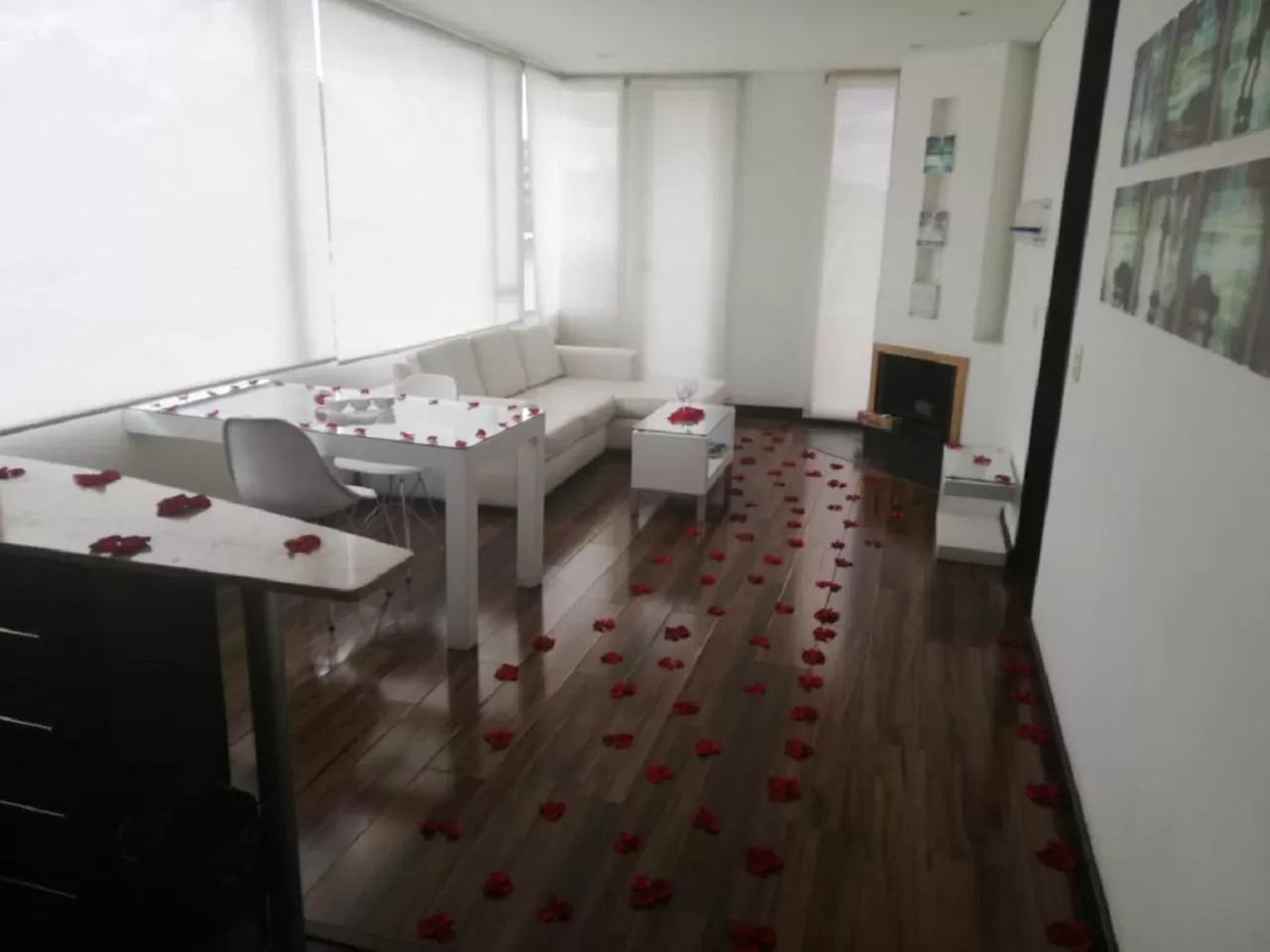 Living room in Hotel 104 Art Suites