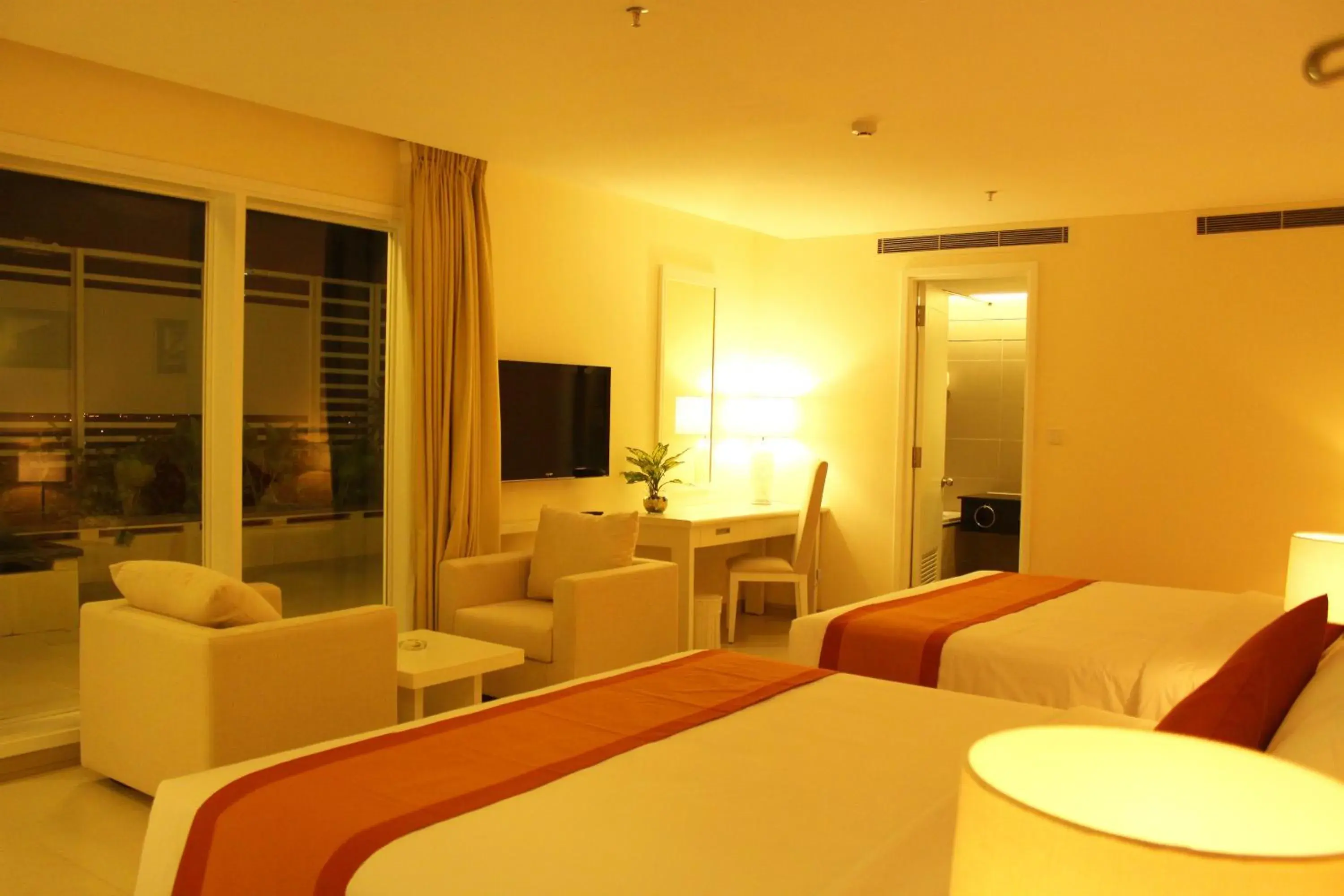 Bedroom in Nhi Phi Hotel