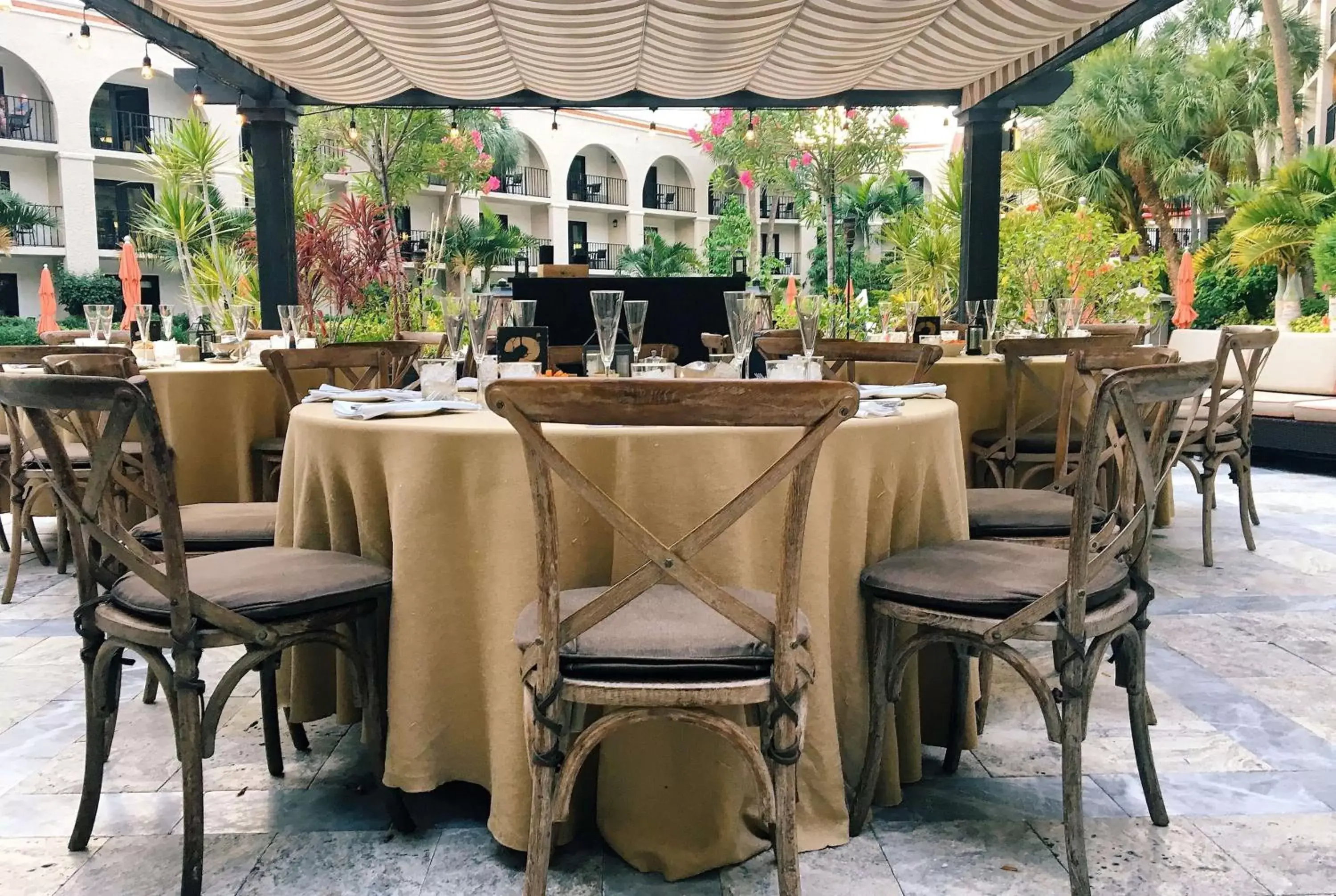 Restaurant/Places to Eat in Wyndham Boca Raton Hotel