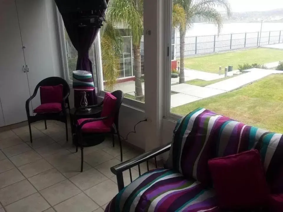 Seating Area in Natural Suites Hotel- cerca de Africam Safari Valsequillo Puebla