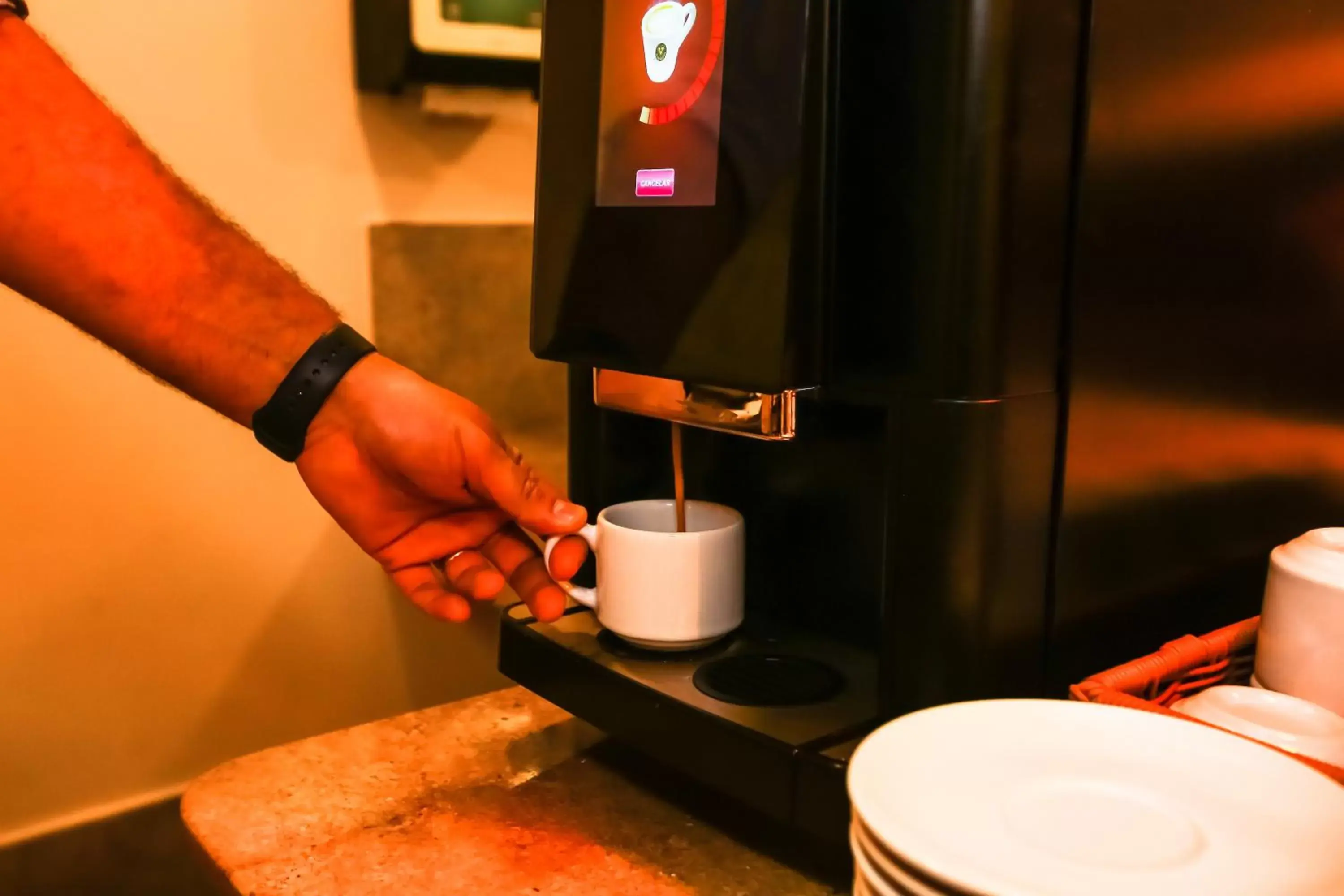 Coffee/tea facilities, Bathroom in ibis Copacabana Posto 2