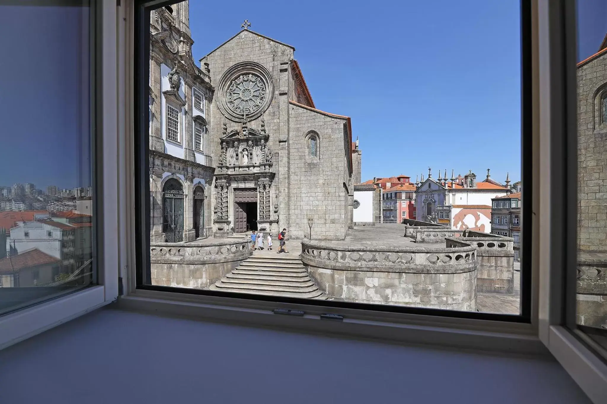 Street view, Nearby Landmark in Memoria Porto FLH Hotels