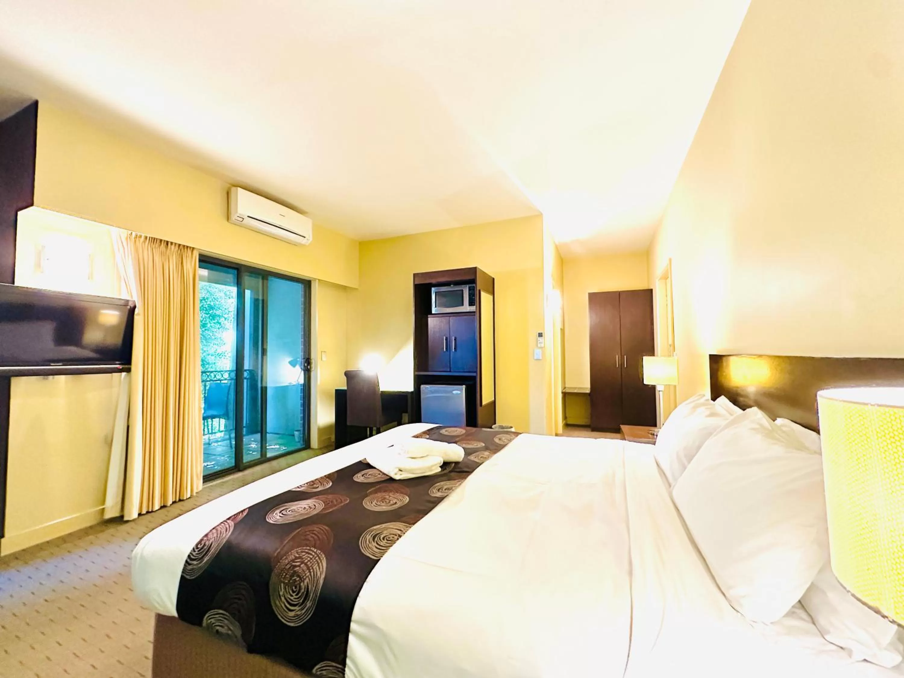 Bed in City Views Ballarart