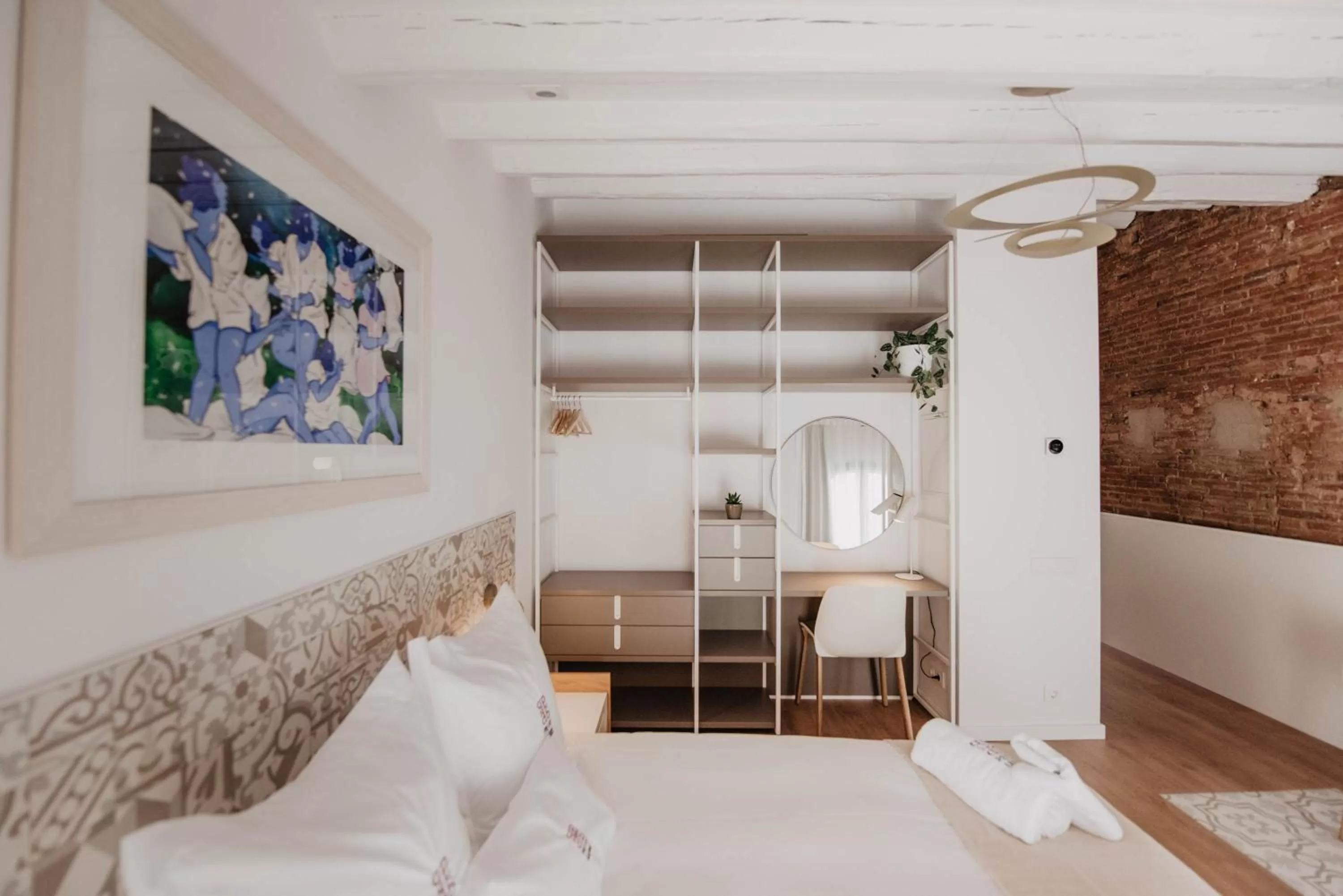 Seating Area in Petit Luxe Volta