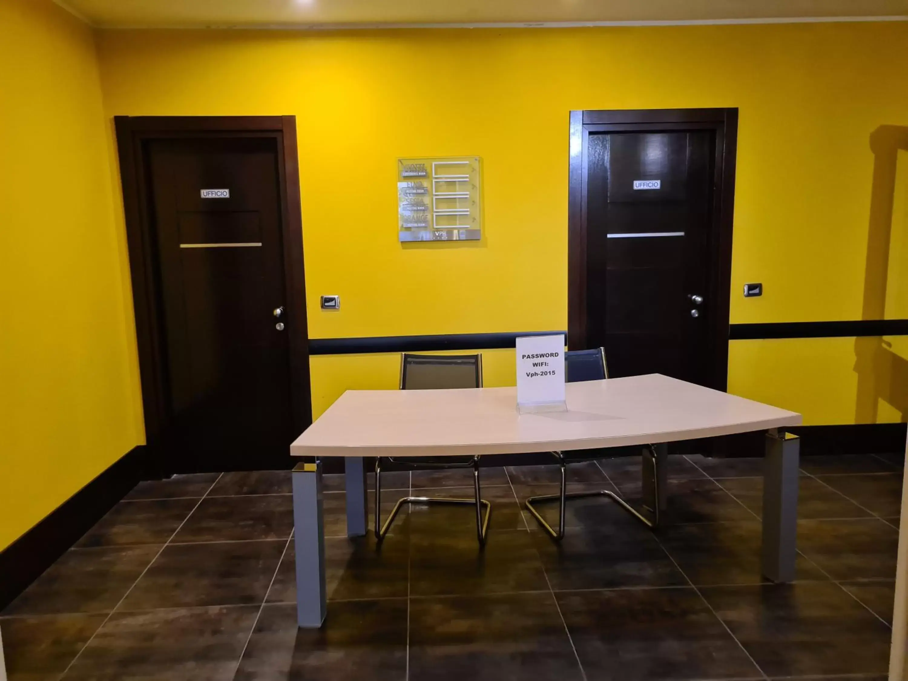 Meeting/conference room, Dining Area in Vercelli Palace Hotel