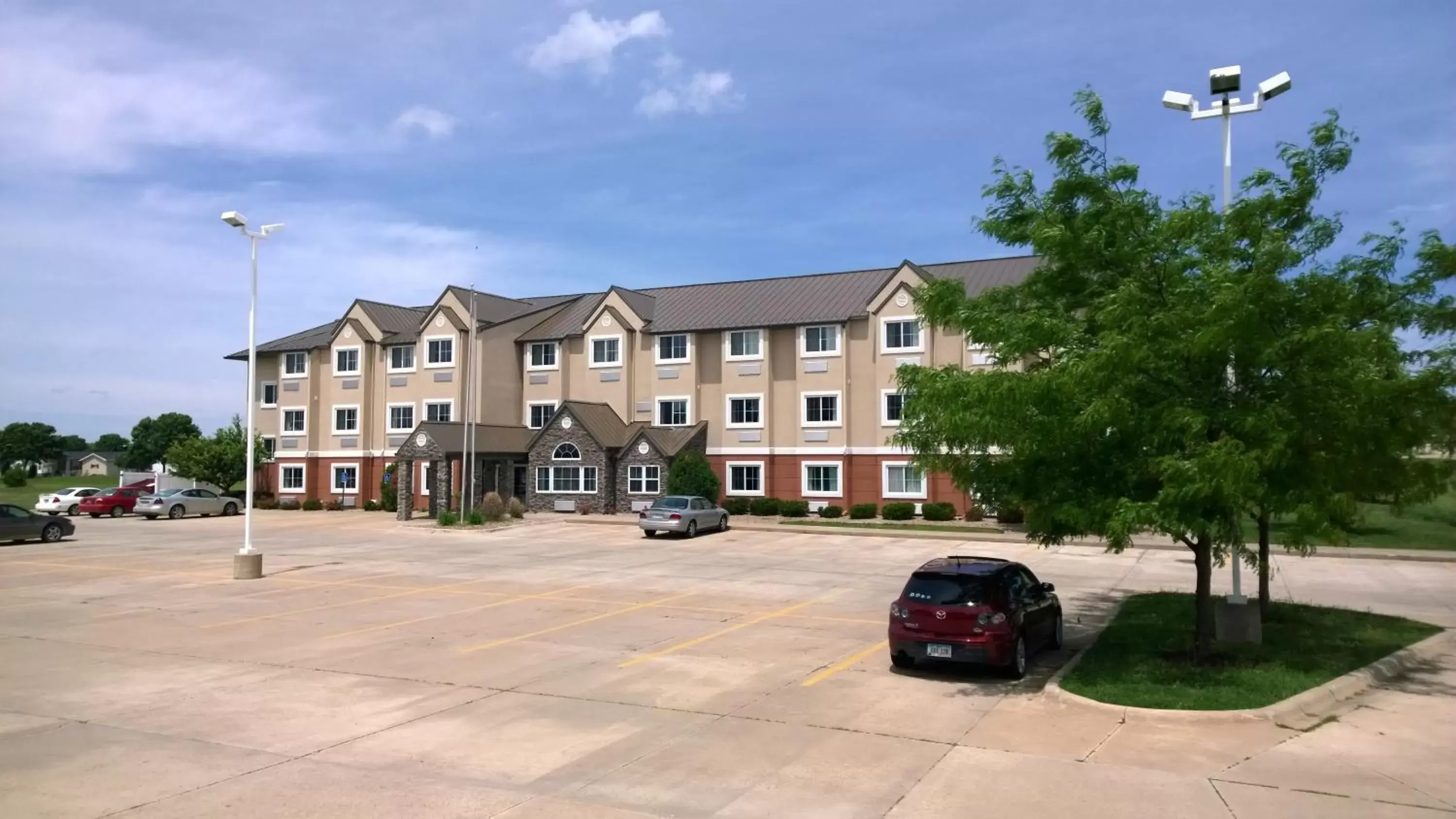 Nearby landmark, Property Building in Marion Inn