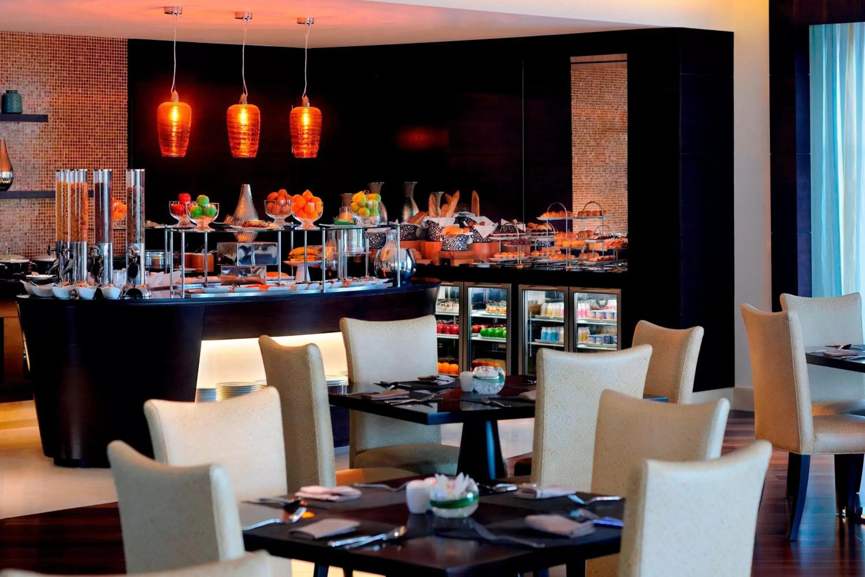 Lounge or bar, Restaurant/Places to Eat in Marriott Hotel, Al Jaddaf, Dubai